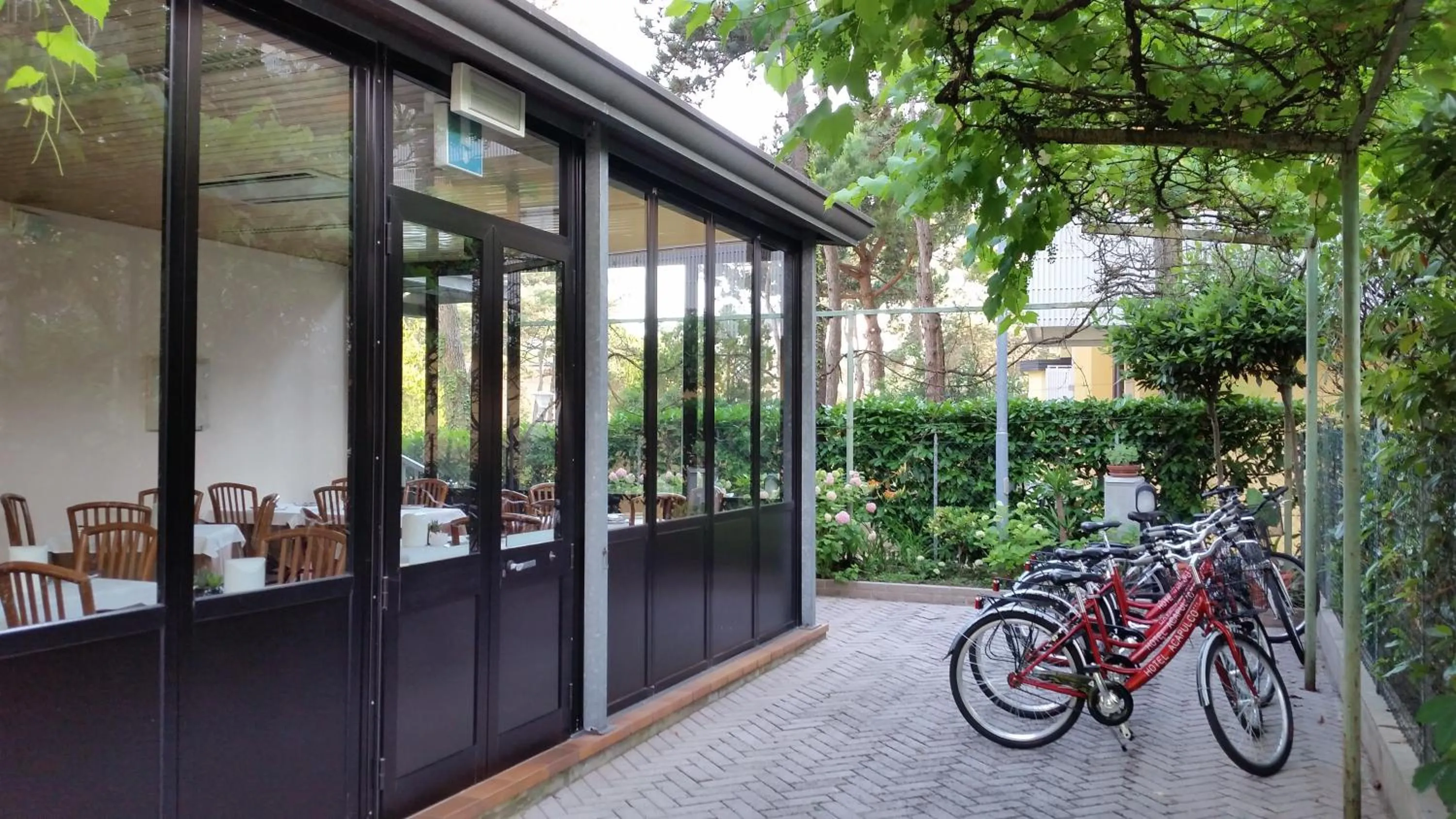 Cycling in Hotel Acapulco