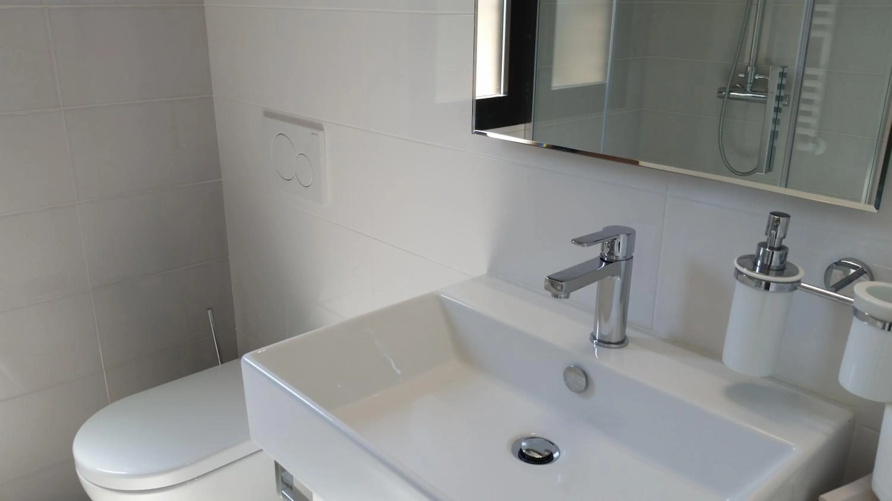 Bathroom in Hotel Acapulco