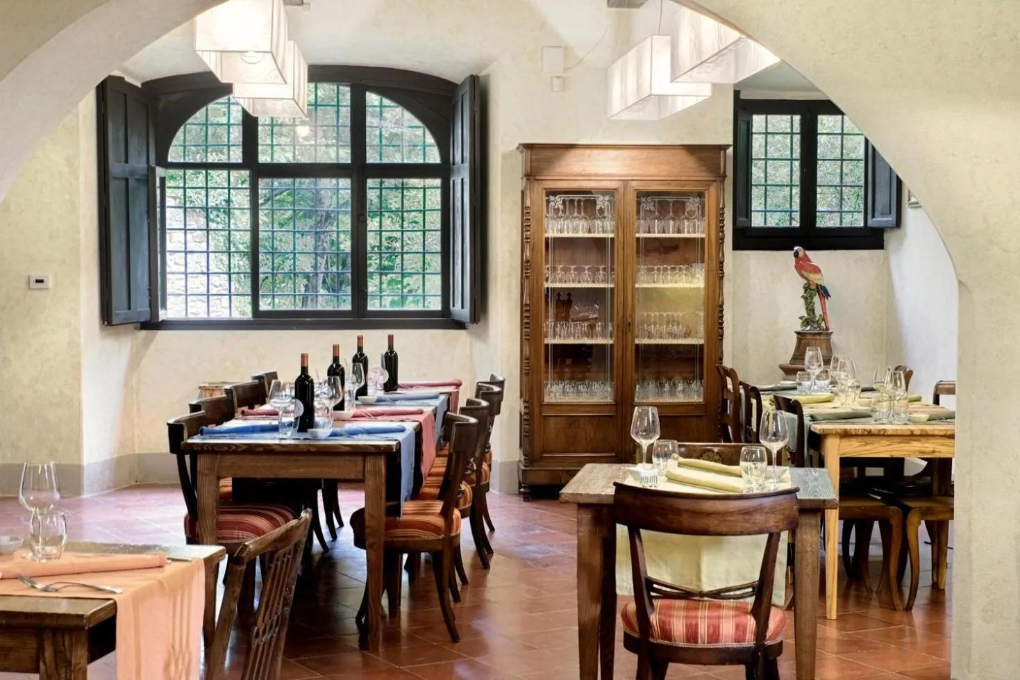 Restaurant/places to eat in Relais La Torre