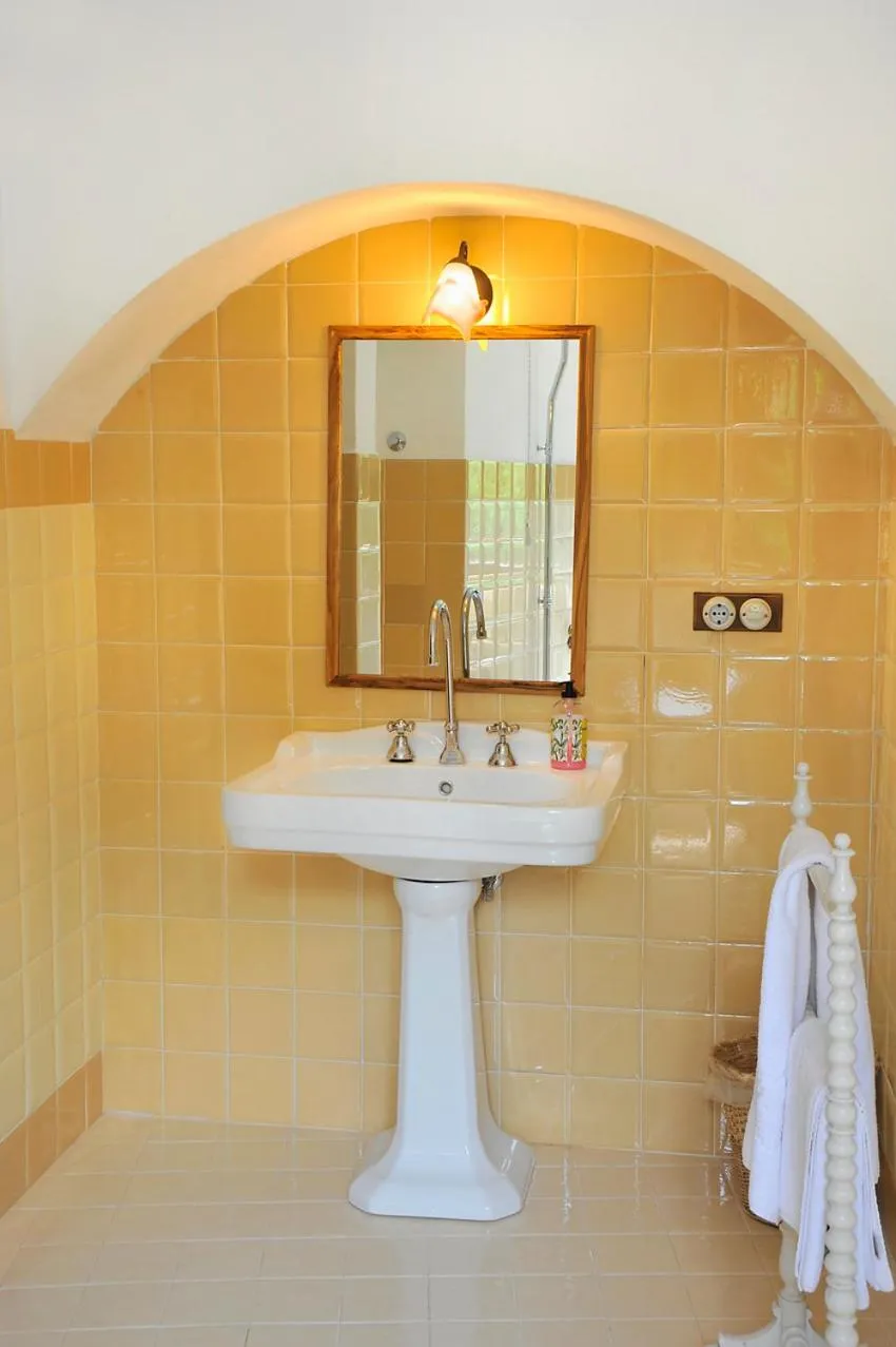 Bathroom in Relais La Torre