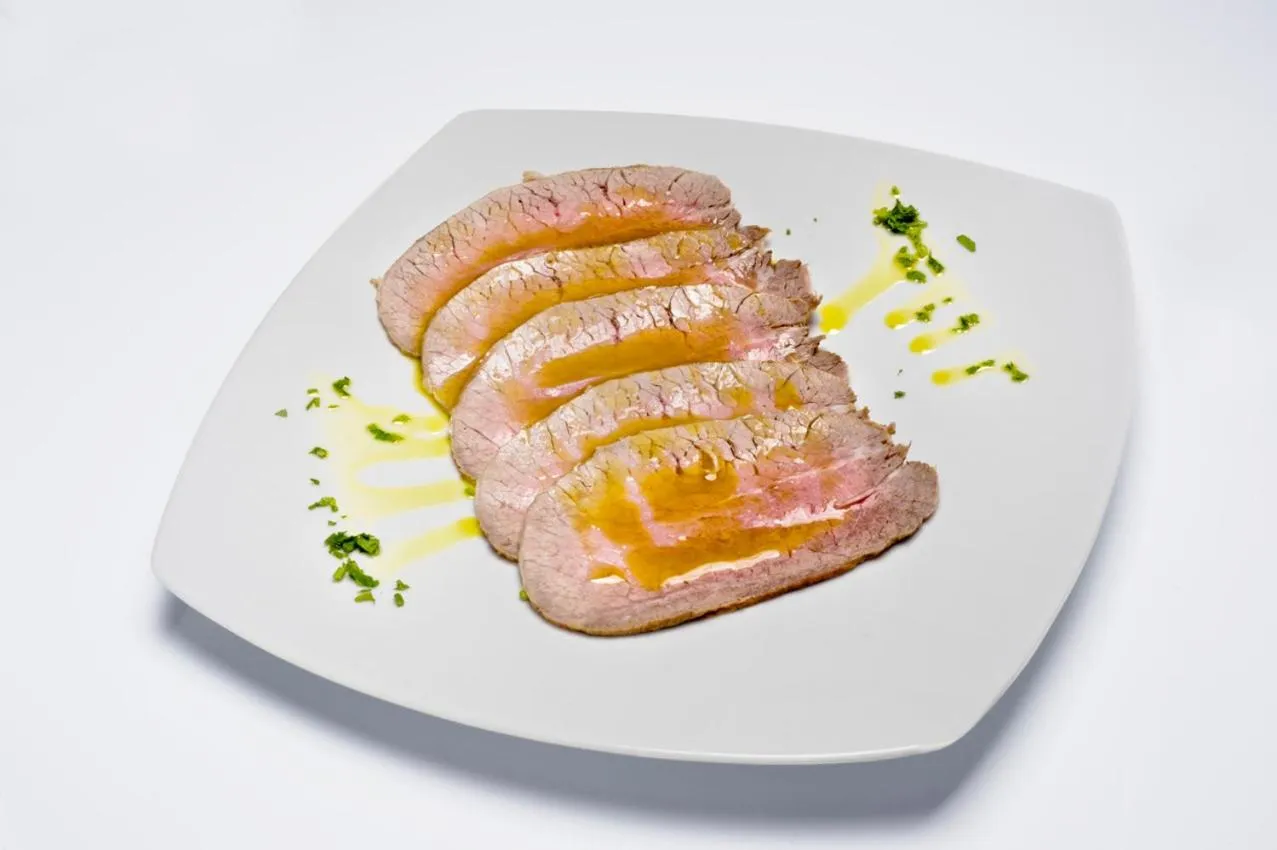 Restaurant/places to eat in Relais La Torre