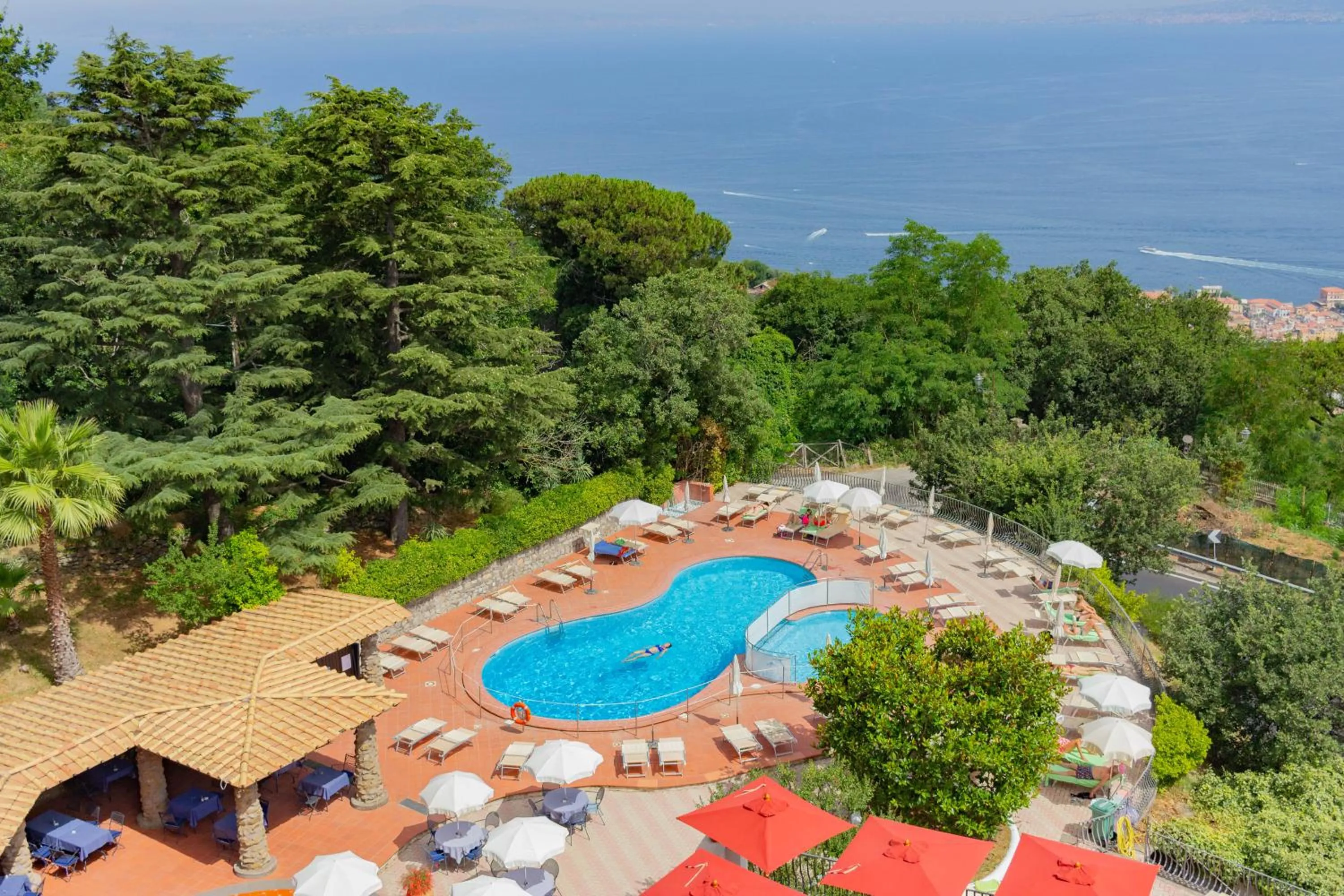 Swimming pool in Villa Romita