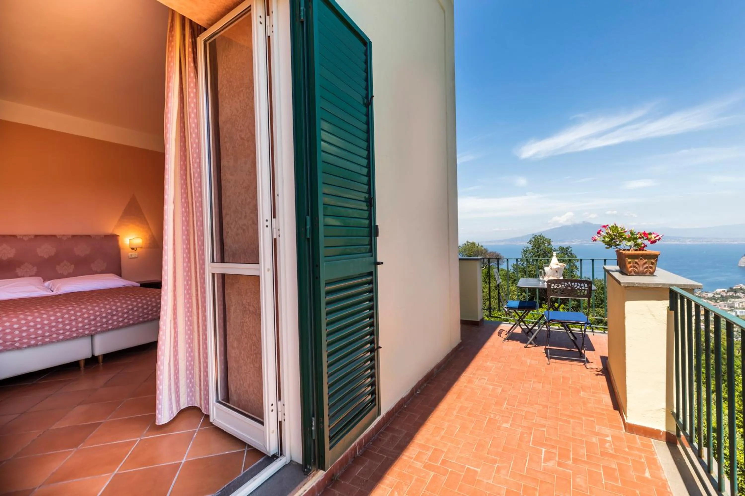 Balcony/Terrace, Bed in Villa Romita
