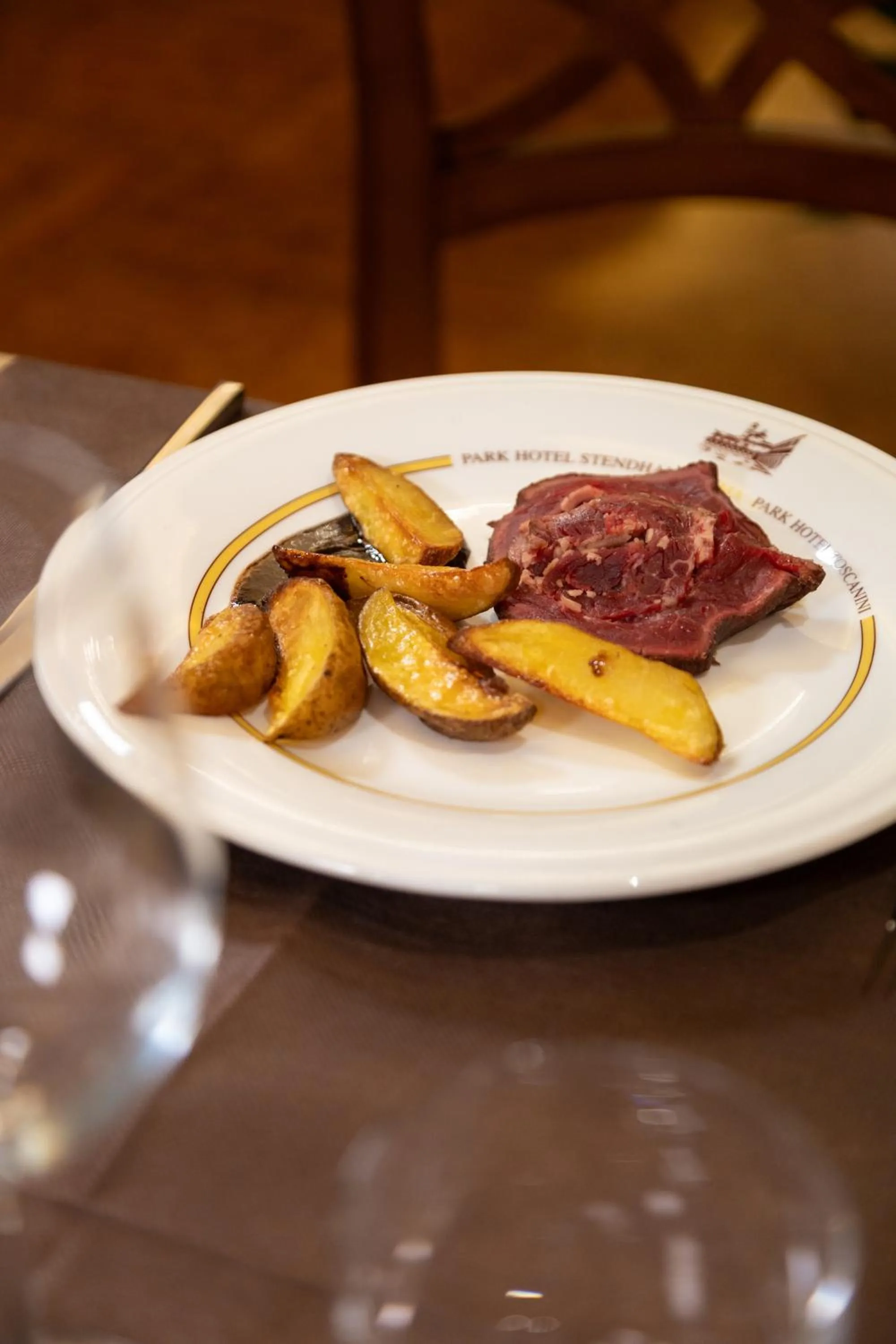 Restaurant/places to eat in Hotel Stendhal