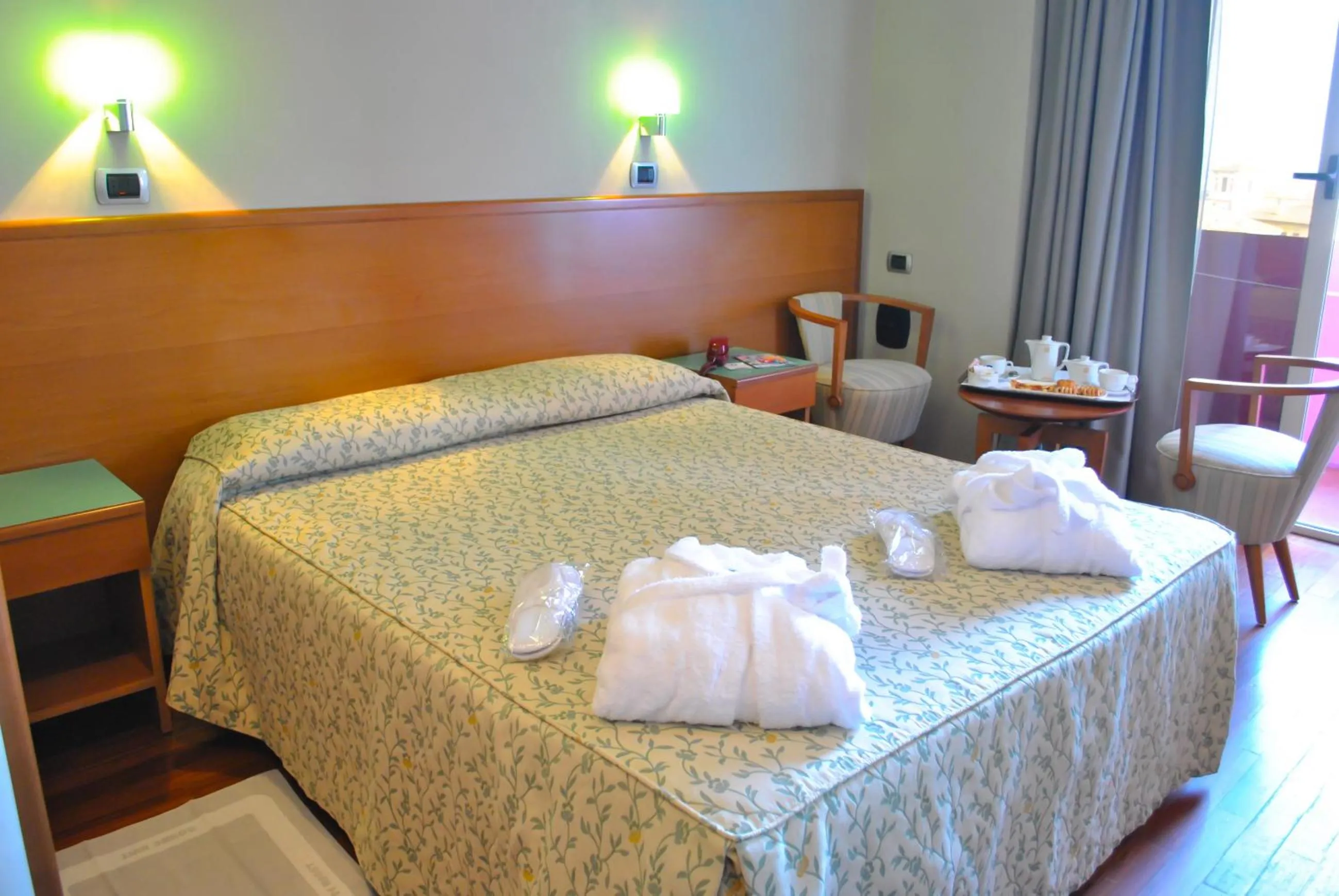 Photo of the whole room, Bed in SenB Hotel