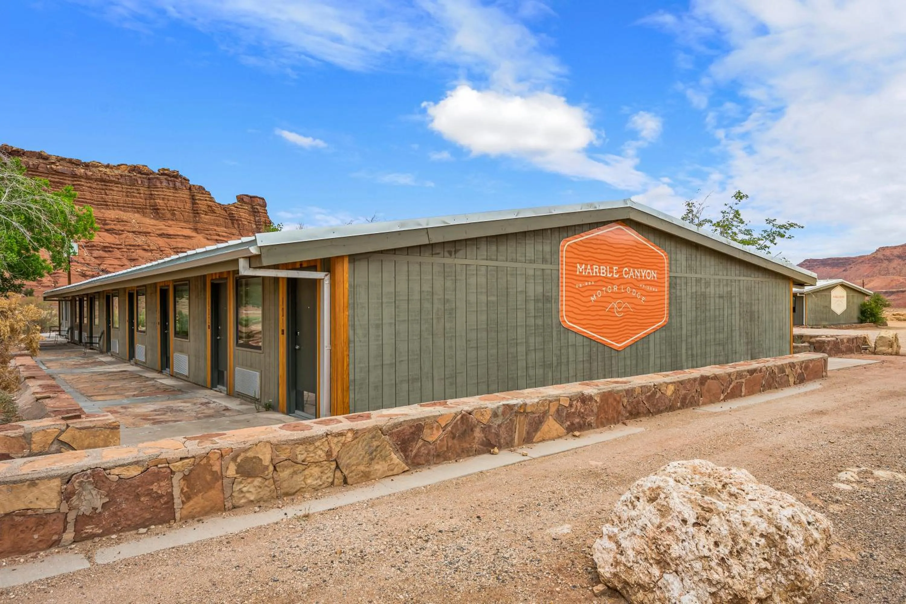 Property building in Marble Canyon Lodge
