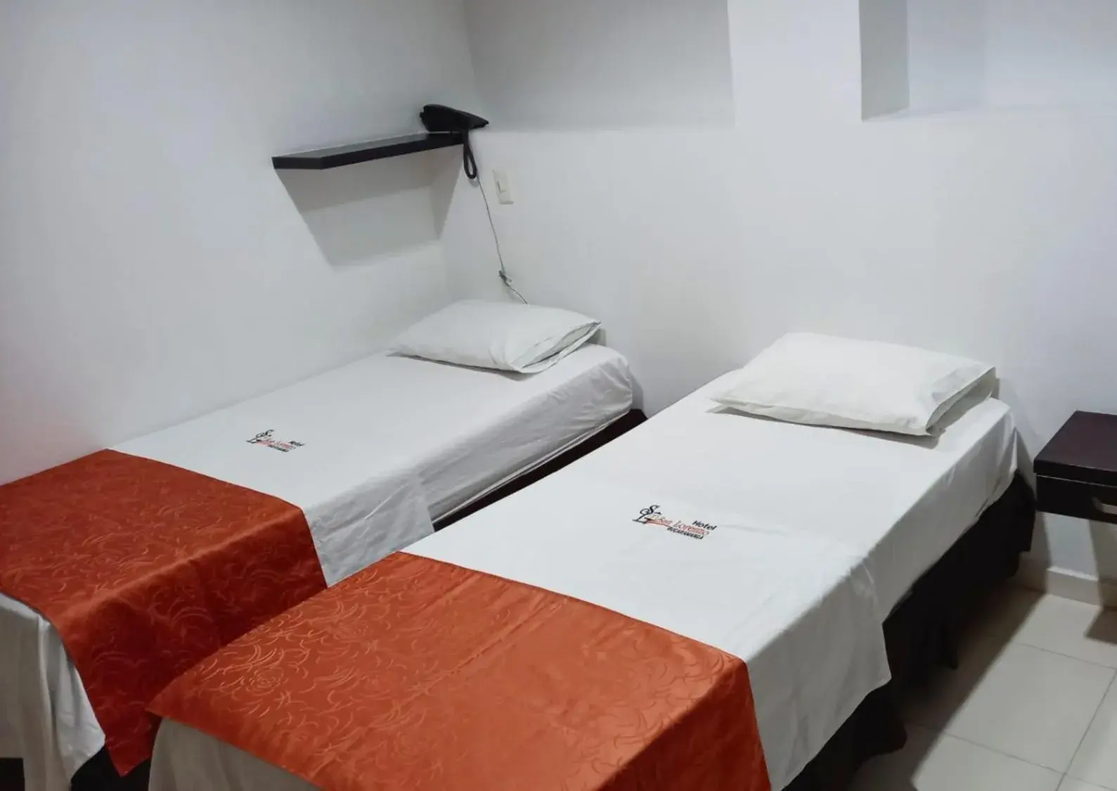 Double or Twin Room - single occupancy in Hotel San Lorenzo Double or Twin Room - single occupancy in Hotel San Lorenzo
