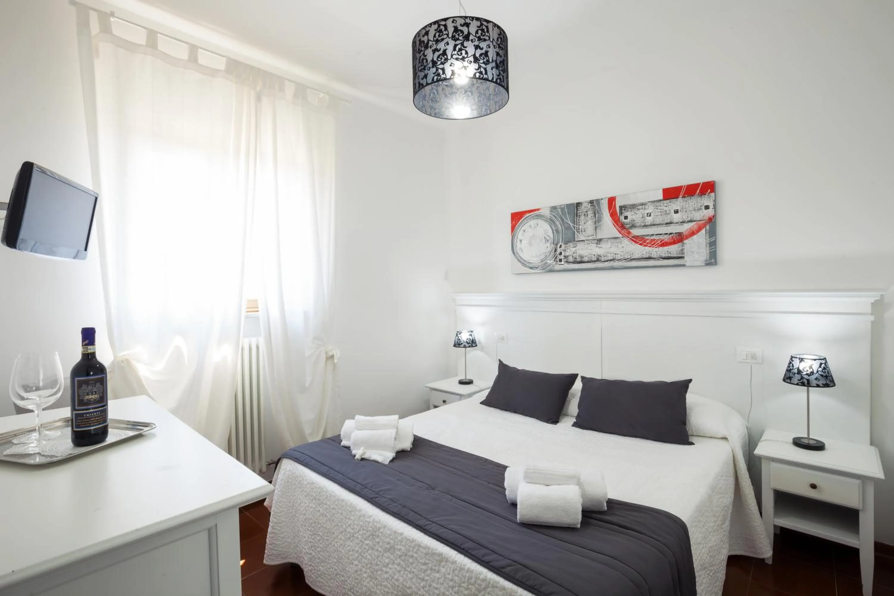 Photo of the whole room, Bed in Hotel Porta Romana di Luce Hotels