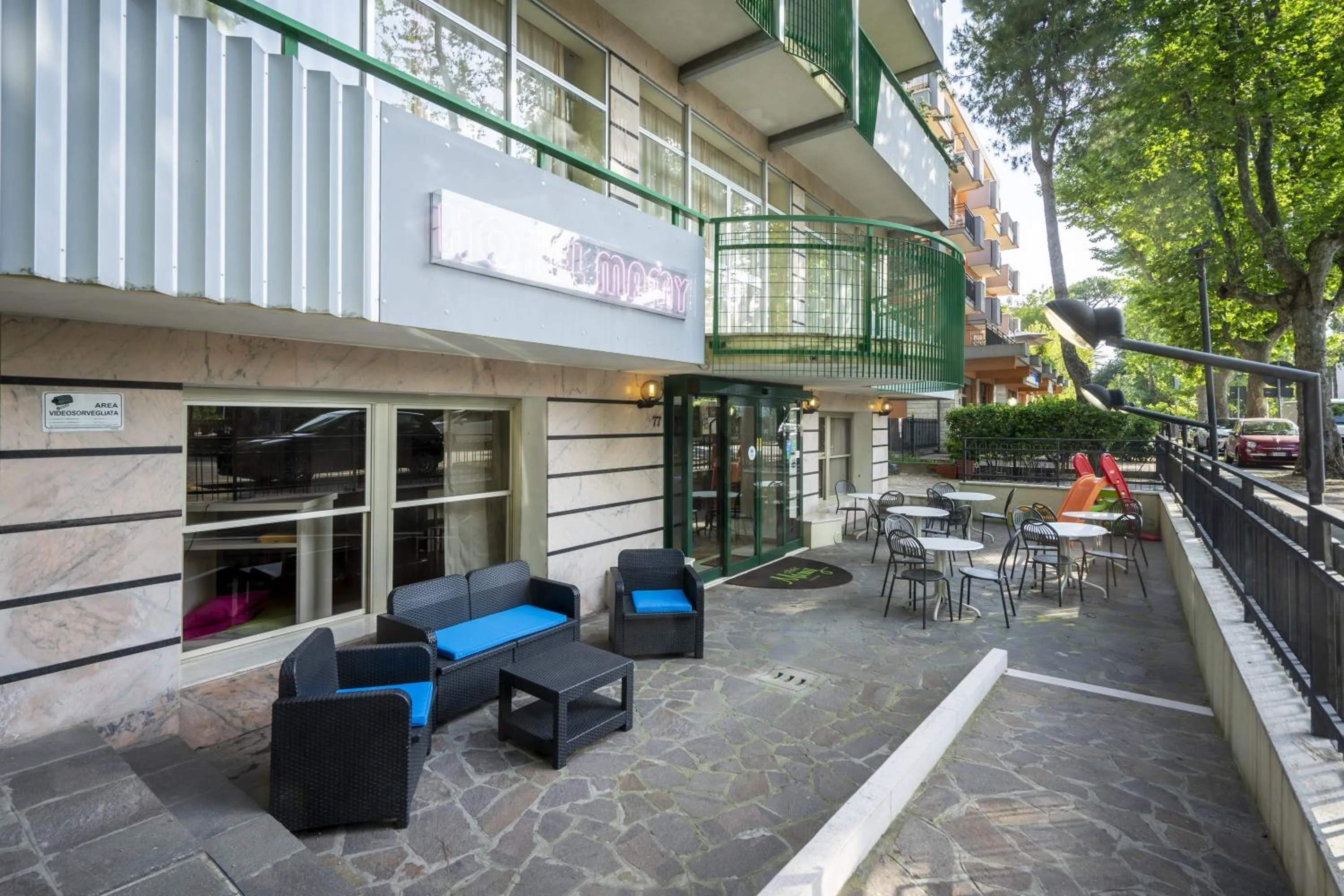 Facade/entrance in Hotel Mamy