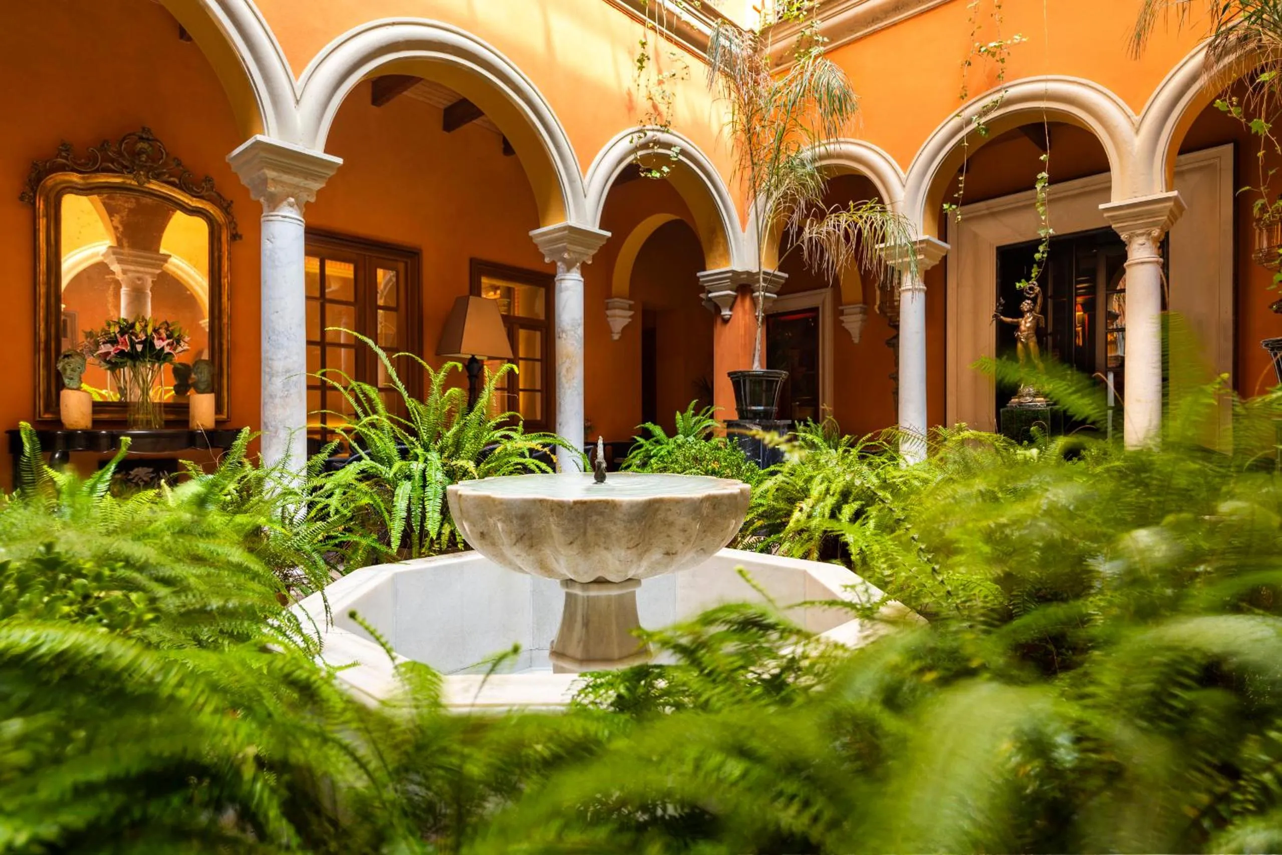 Patio in Hotel Casa Del Poeta