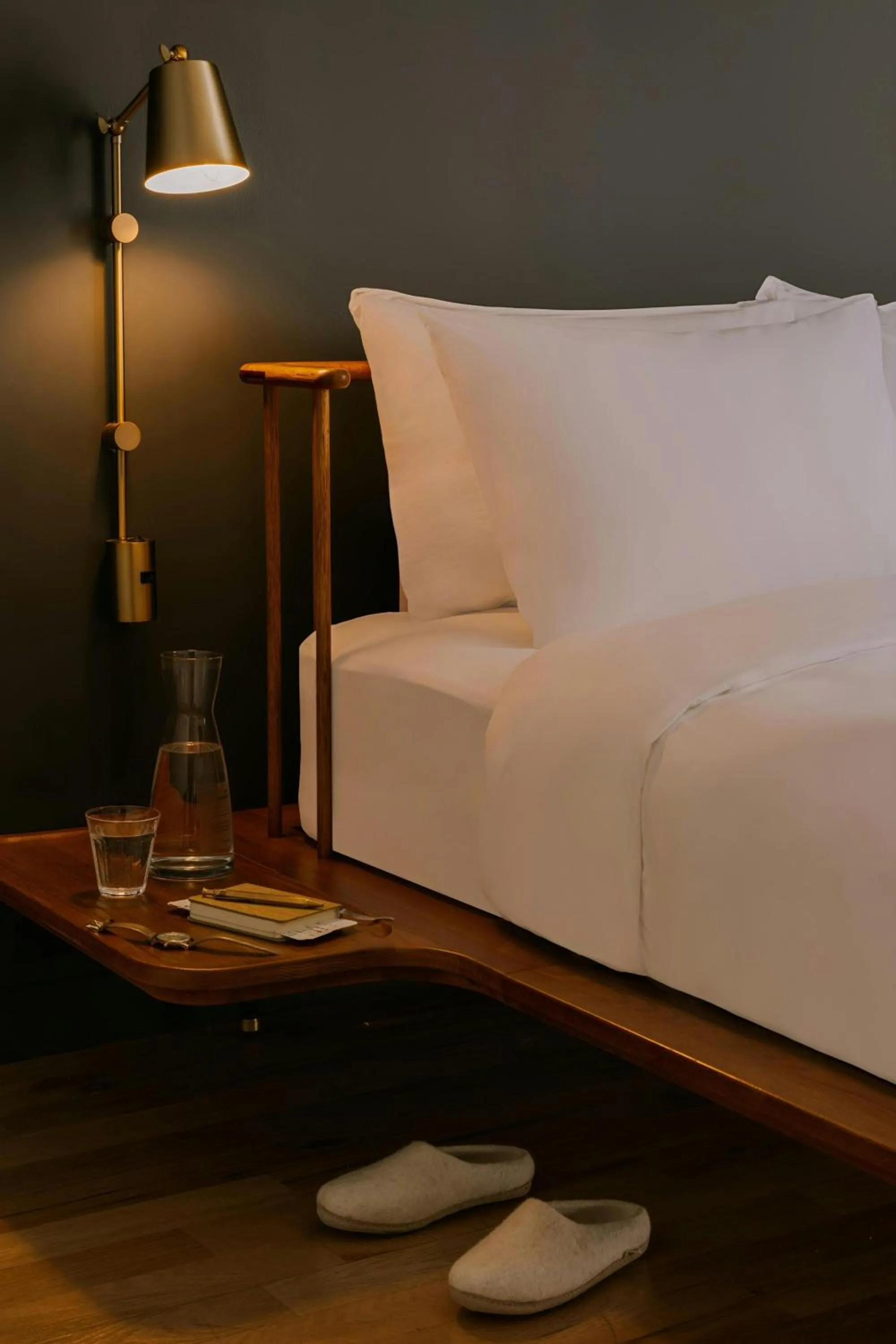 Photo of the whole room, Bed in The Dutch Hotel Long Island City, Sonder by Marriott Bonvoy