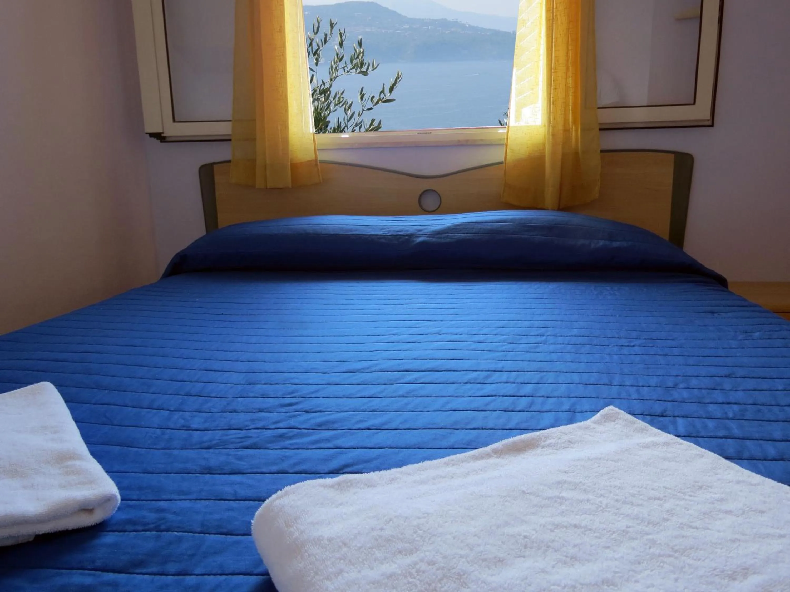 Bedroom, Bed in Baia Serena