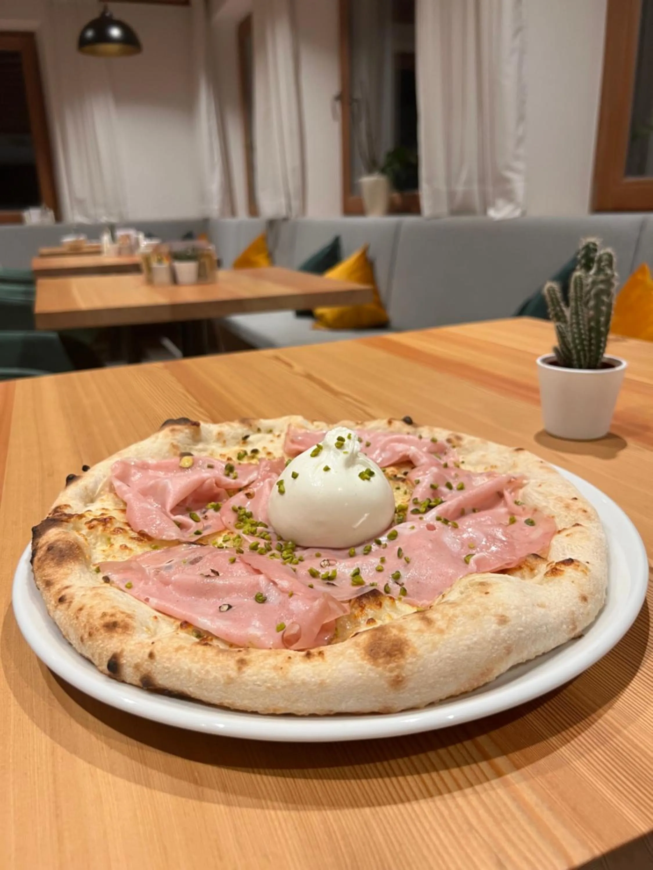 Restaurant/places to eat in Guesthouse St Nikolaus