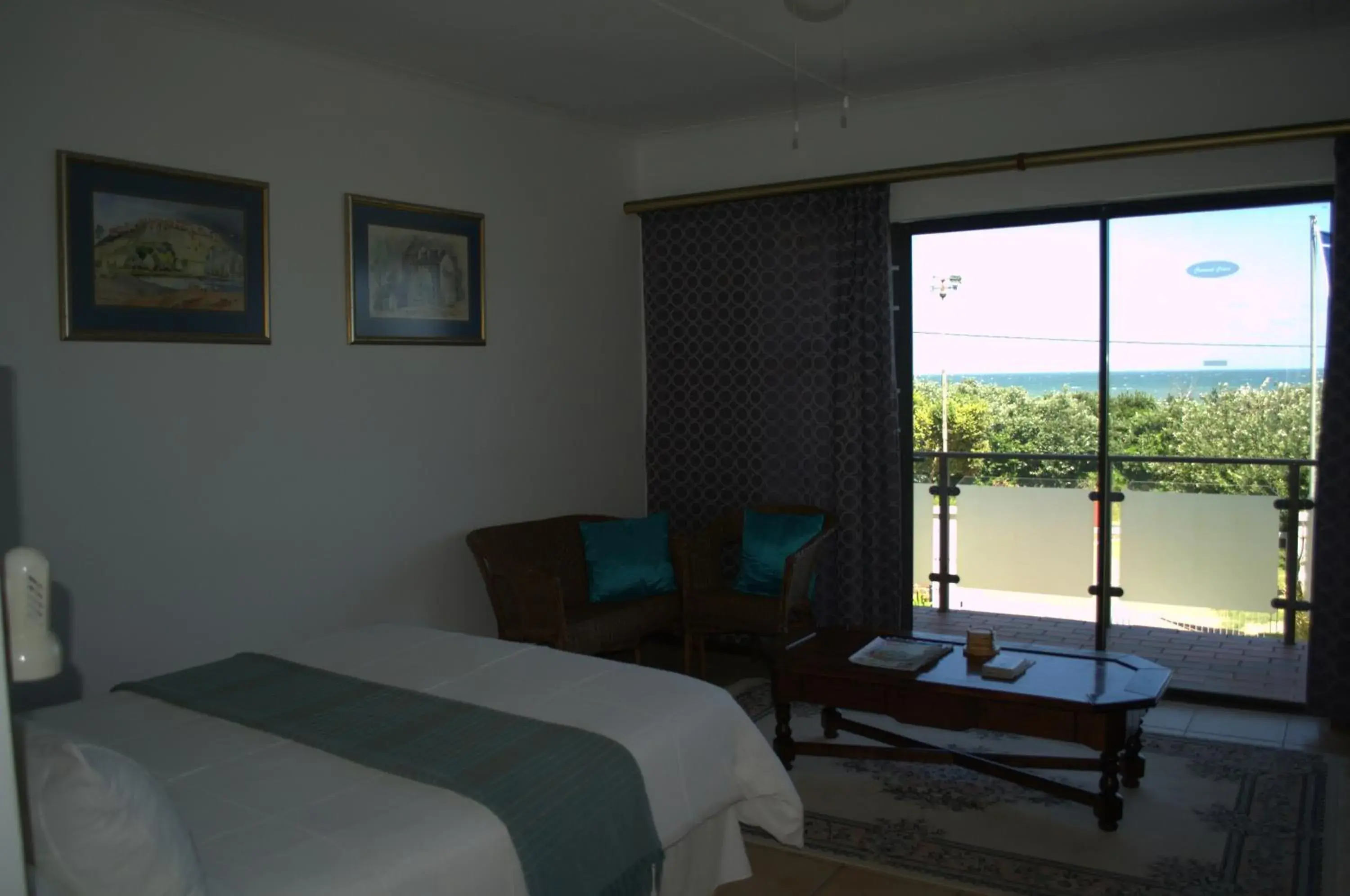 Standard Double Room - single occupancy in Crowned Crane Standard Double Room - single occupancy in Crowned Crane