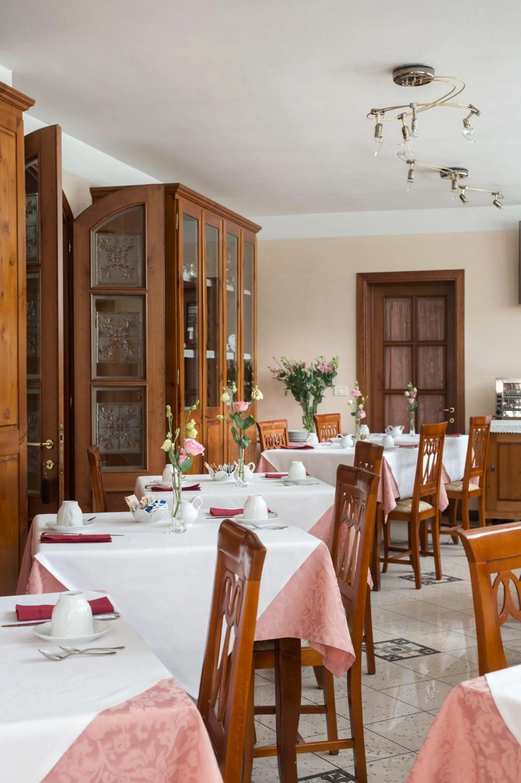 Restaurant/places to eat in Hotel La Villetta
