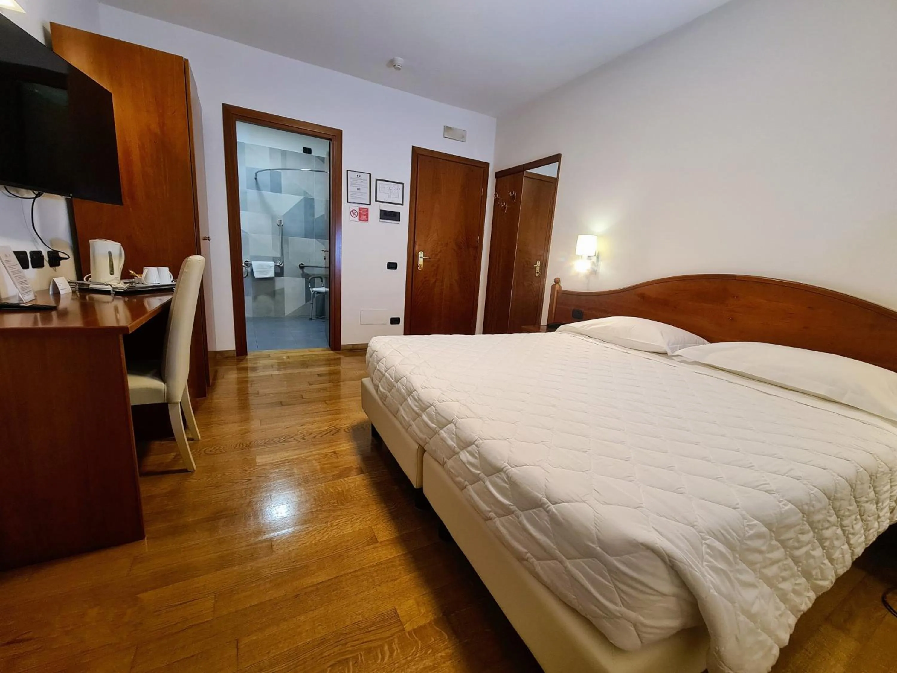 Bedroom, Bed in Hotel La Villetta