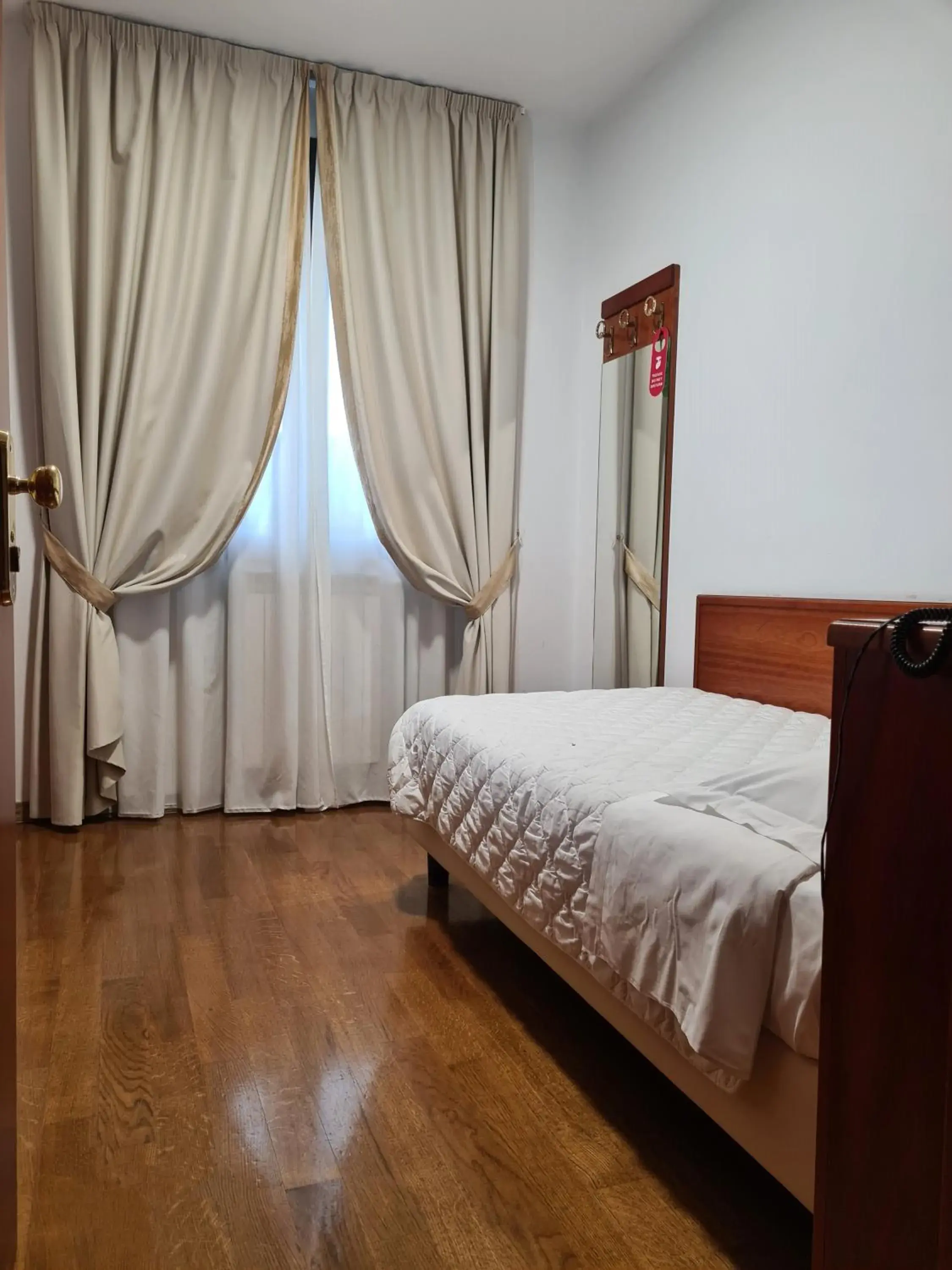 Single Room in Hotel La Villetta Single Room in Hotel La Villetta