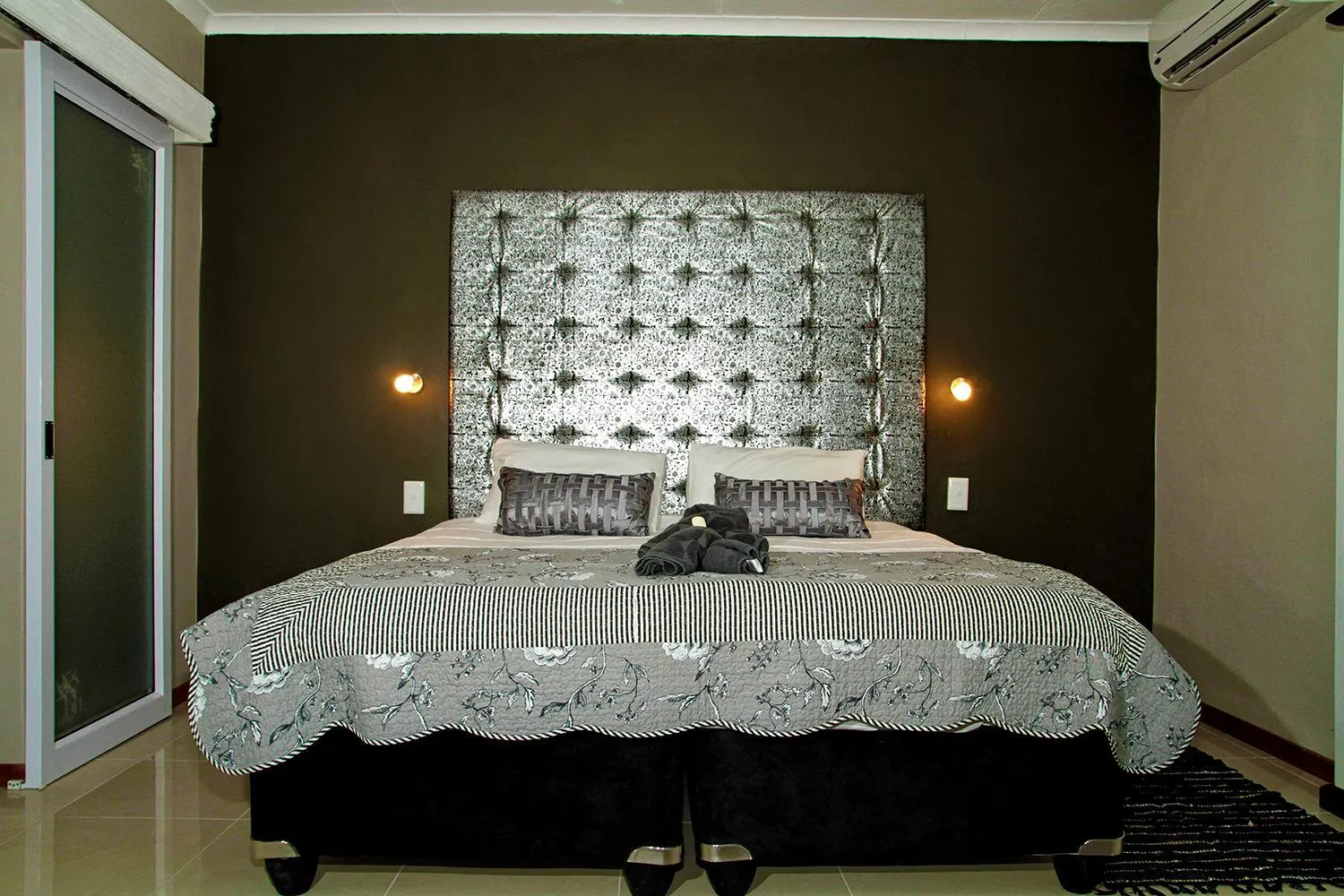 Bedroom, Bed in Village Boutique Hotel