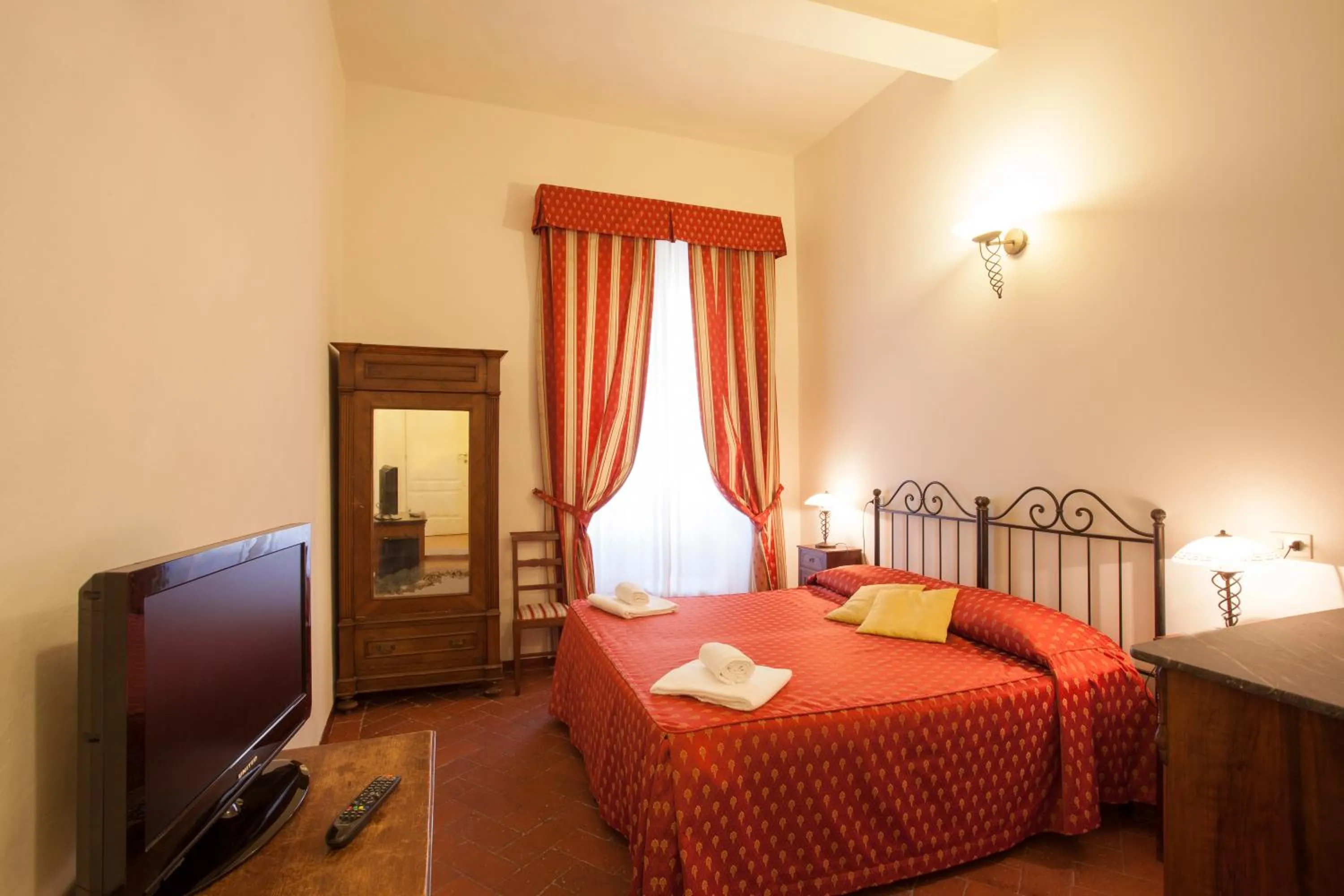 Bedroom, Bed in B&B Home in Florence