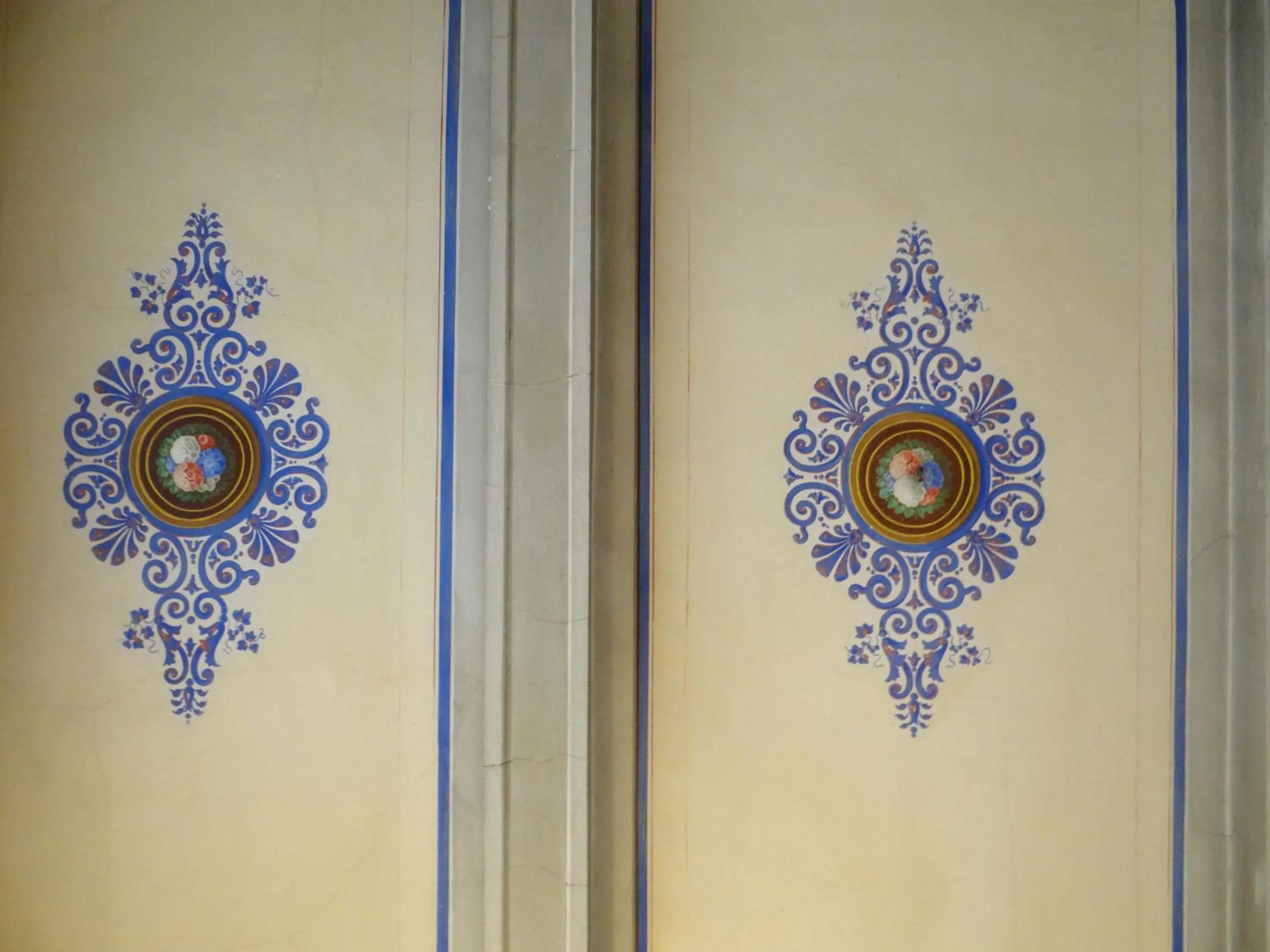 Decorative detail in B&B Home in Florence