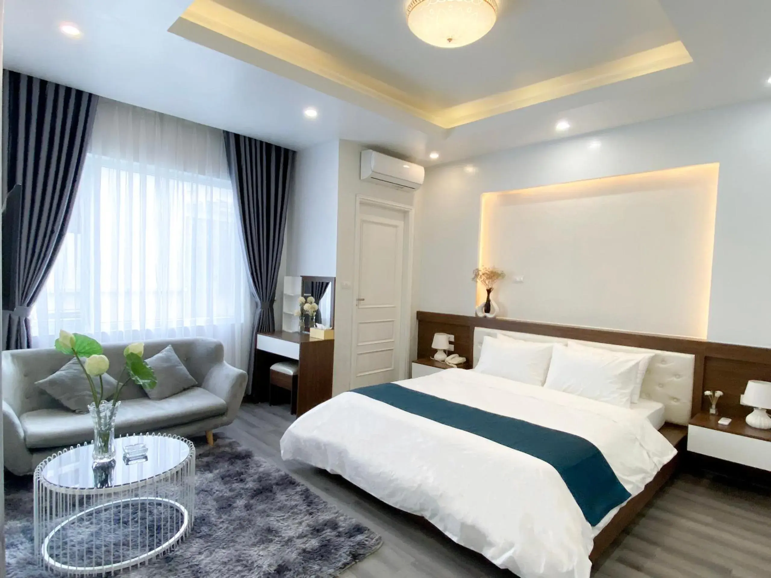 King Studio in Sen Hotel My Dinh Song Da 미딩 King Studio in Sen Hotel My Dinh Song Da 미딩