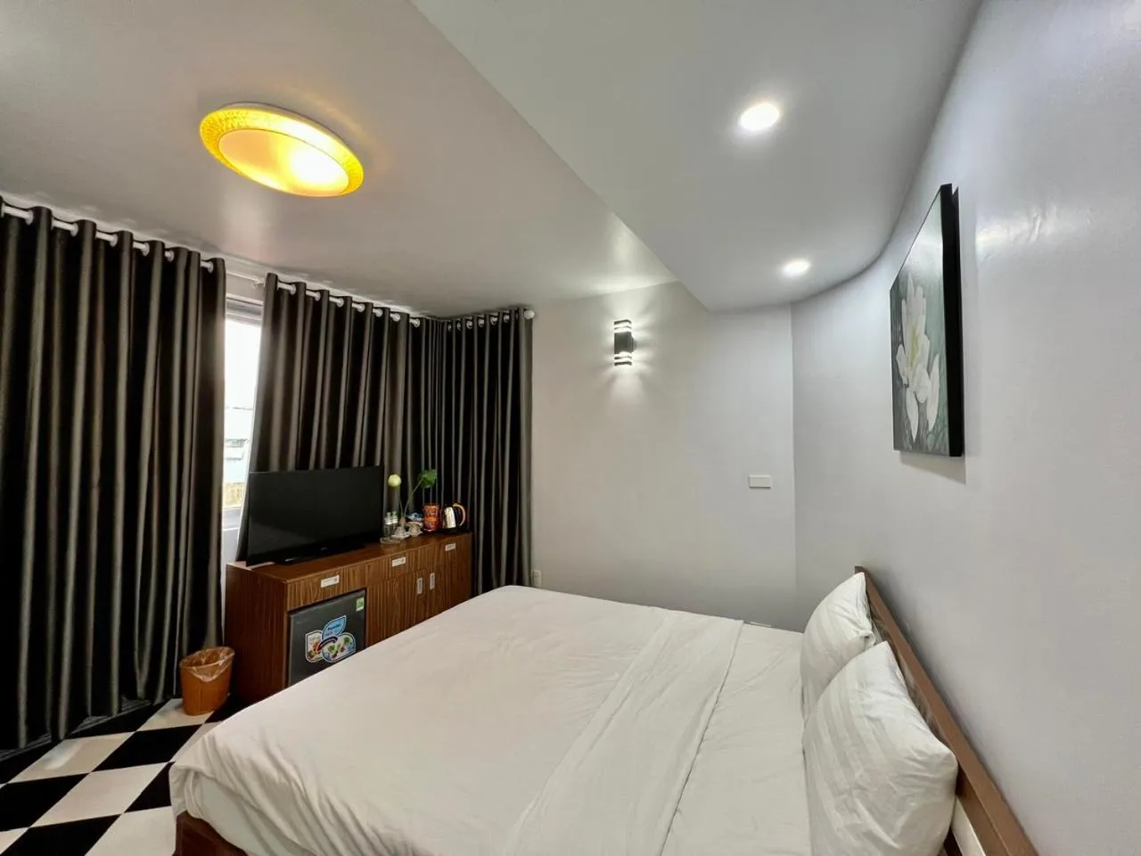 Bed in Sen Hotel My Dinh Song Da 미딩