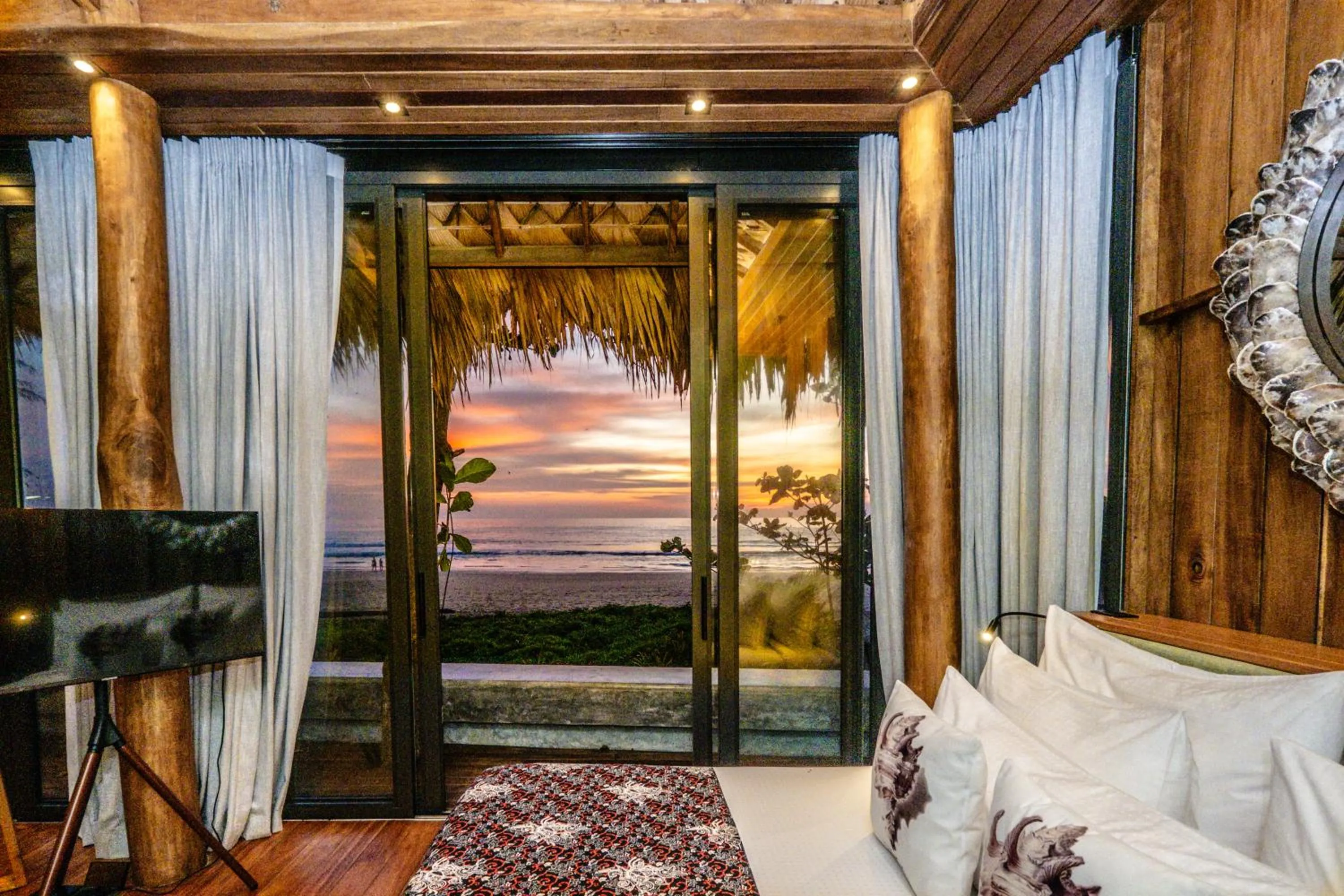 View (from property/room), Bed in Sealord Naithon Beachfront Villa