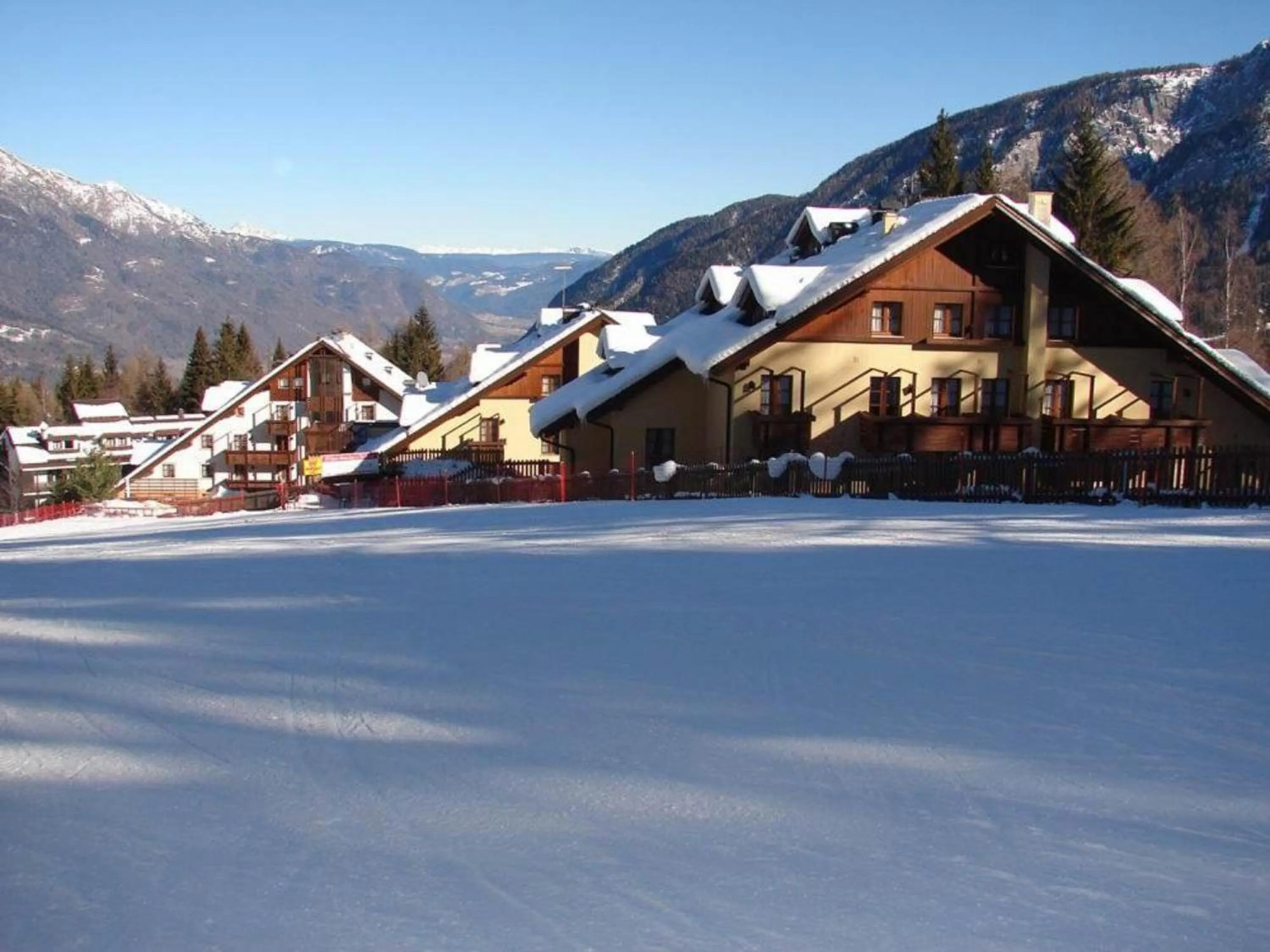 Facade/entrance in Nevesole Folgarida Resort Aparthotel