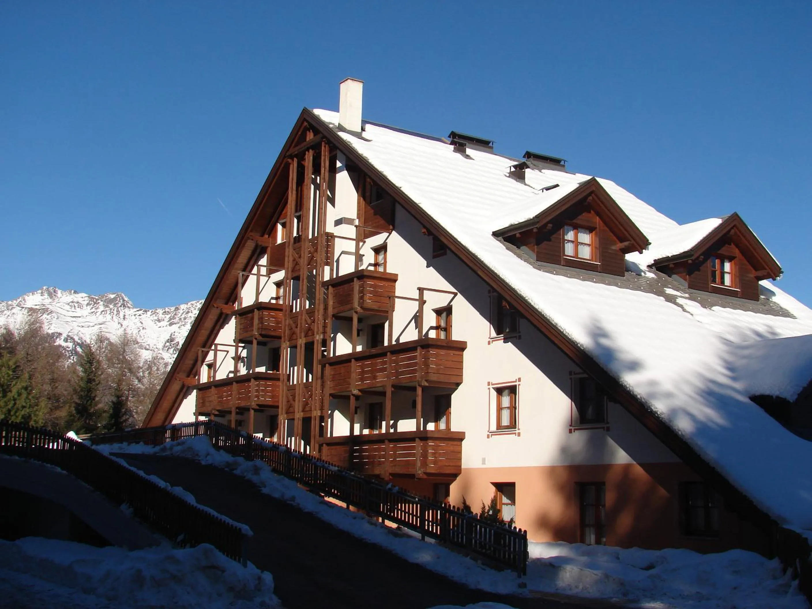 Property building in Nevesole Folgarida Resort Aparthotel