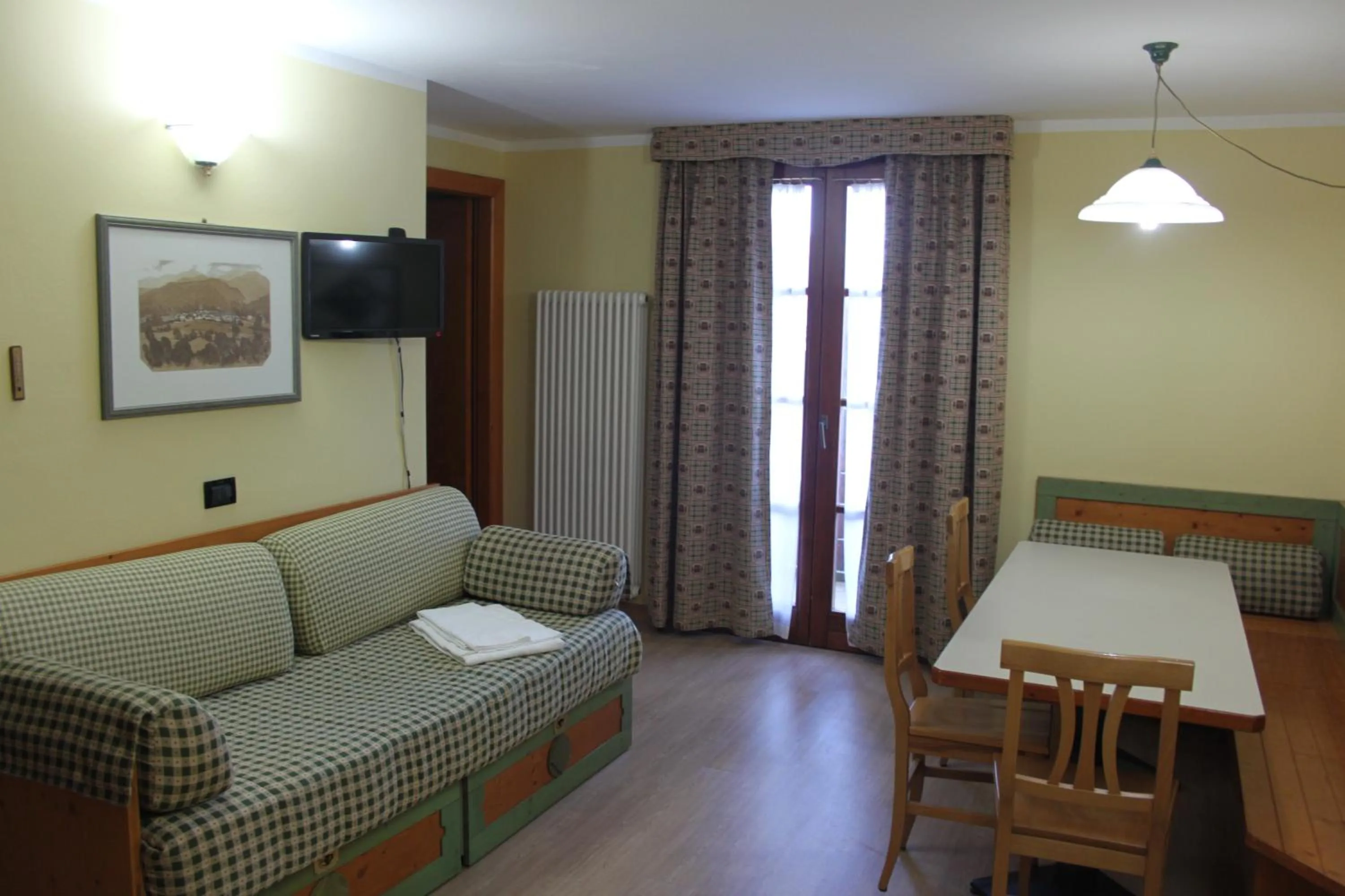 Seating area in Nevesole Folgarida Resort Aparthotel