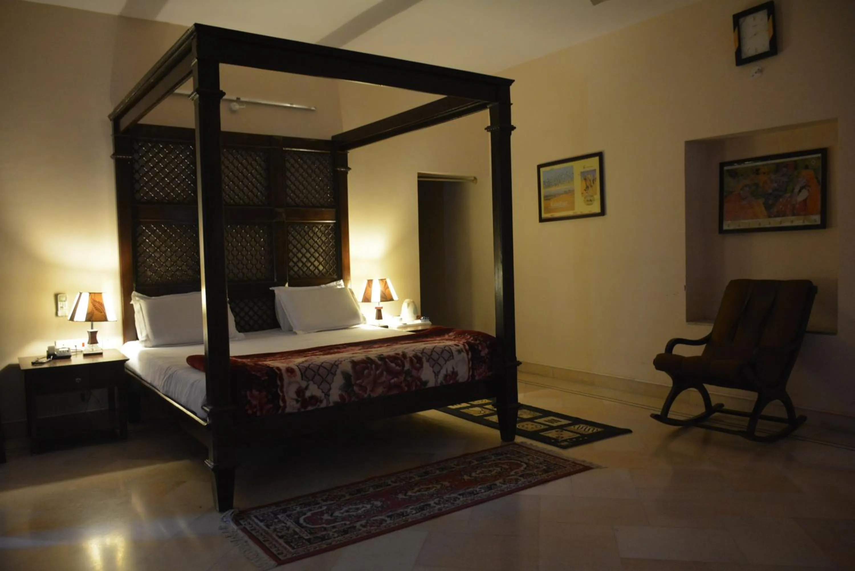 Bed in Kurja Resort