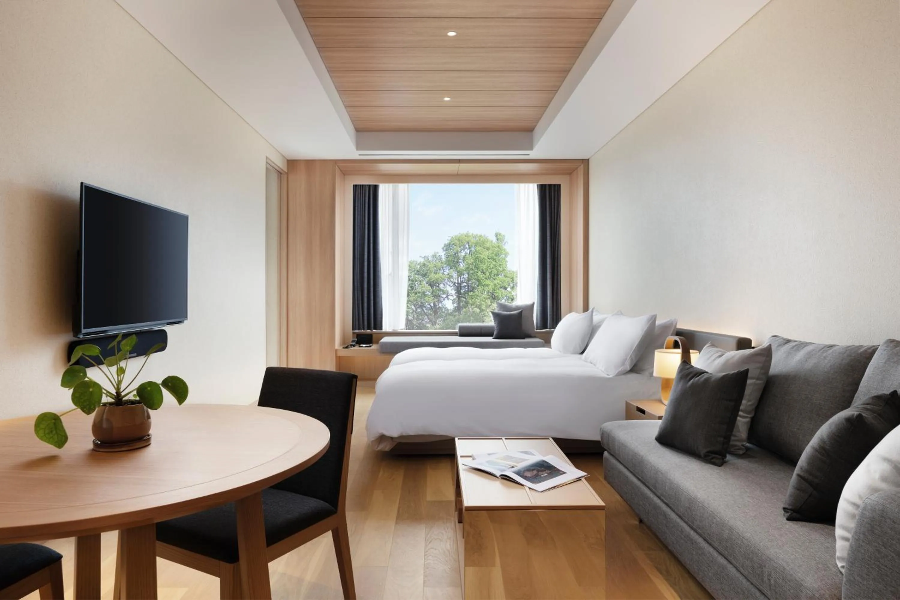 Photo of the whole room, Bed in Setsu Niseko