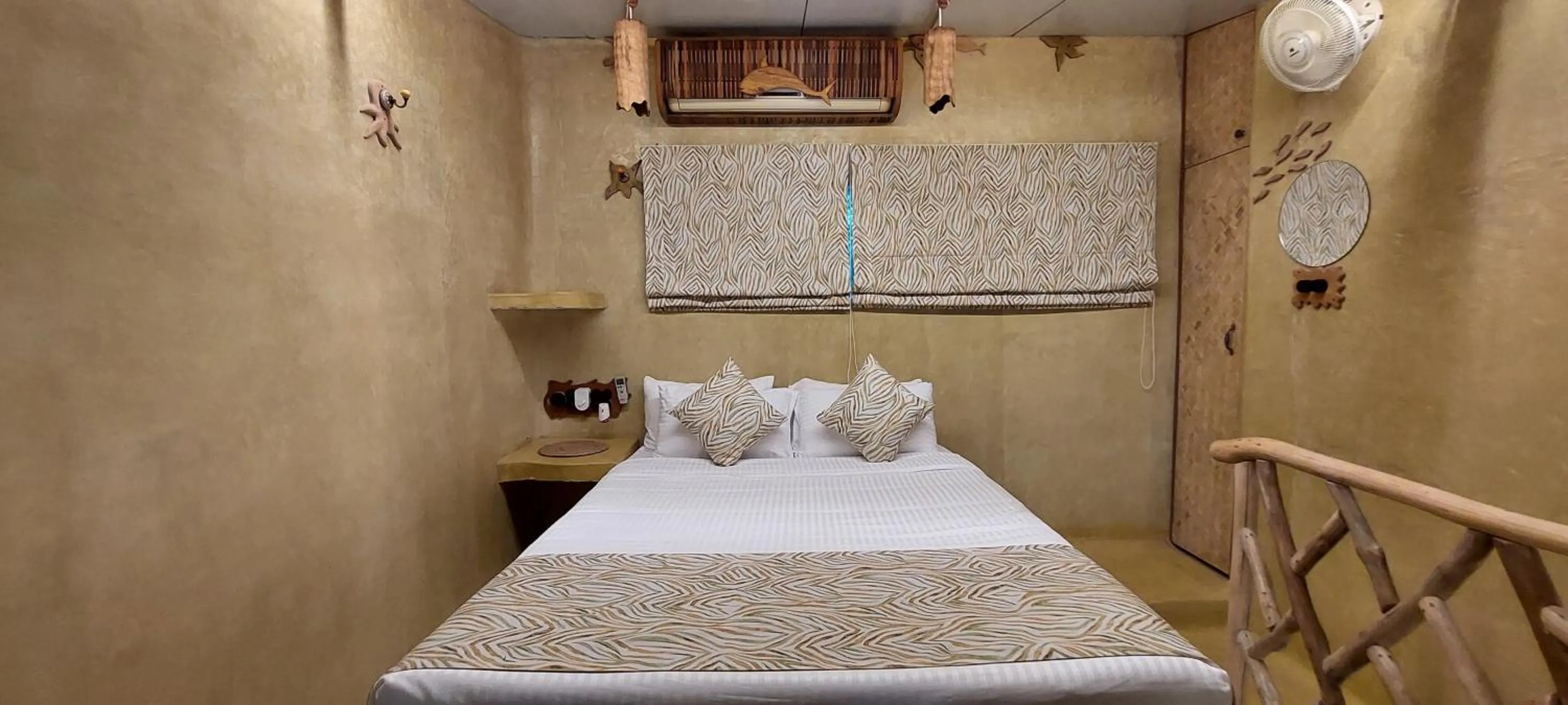 Bedroom, Bed in Matsya