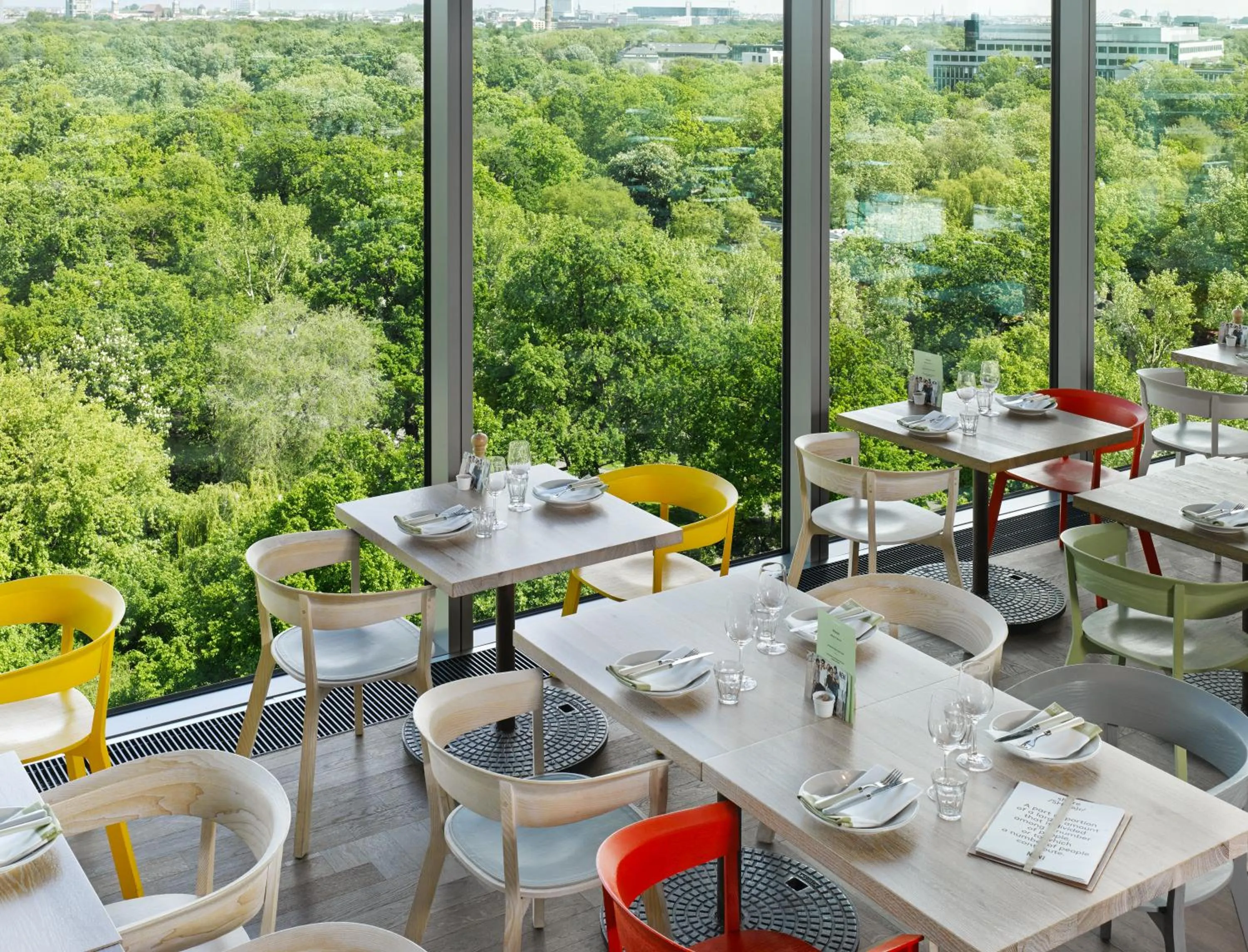 Restaurant/places to eat in 25hours Hotel Bikini Berlin
