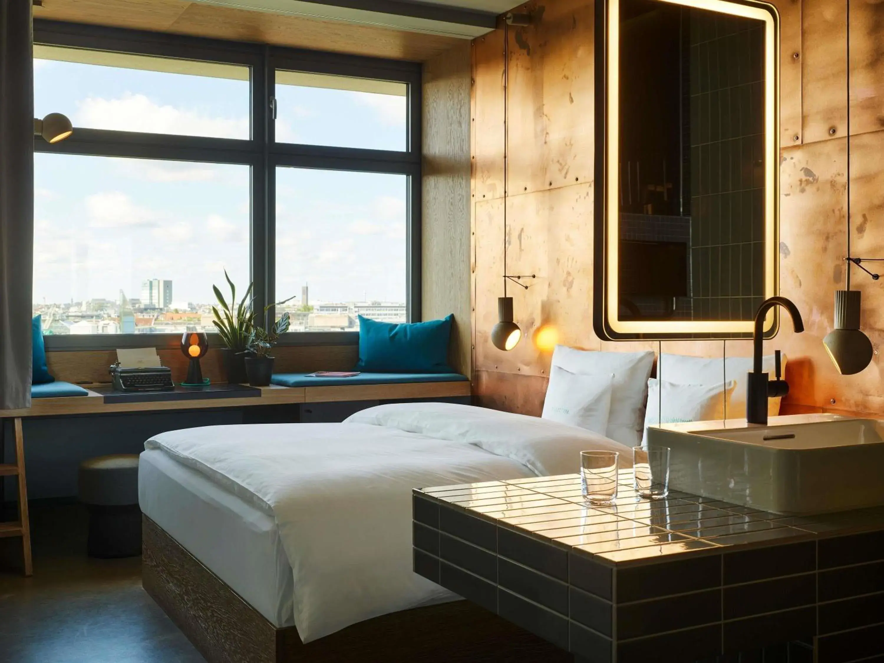 Medium Urban in 25hours Hotel Bikini Berlin Medium Urban in 25hours Hotel Bikini Berlin