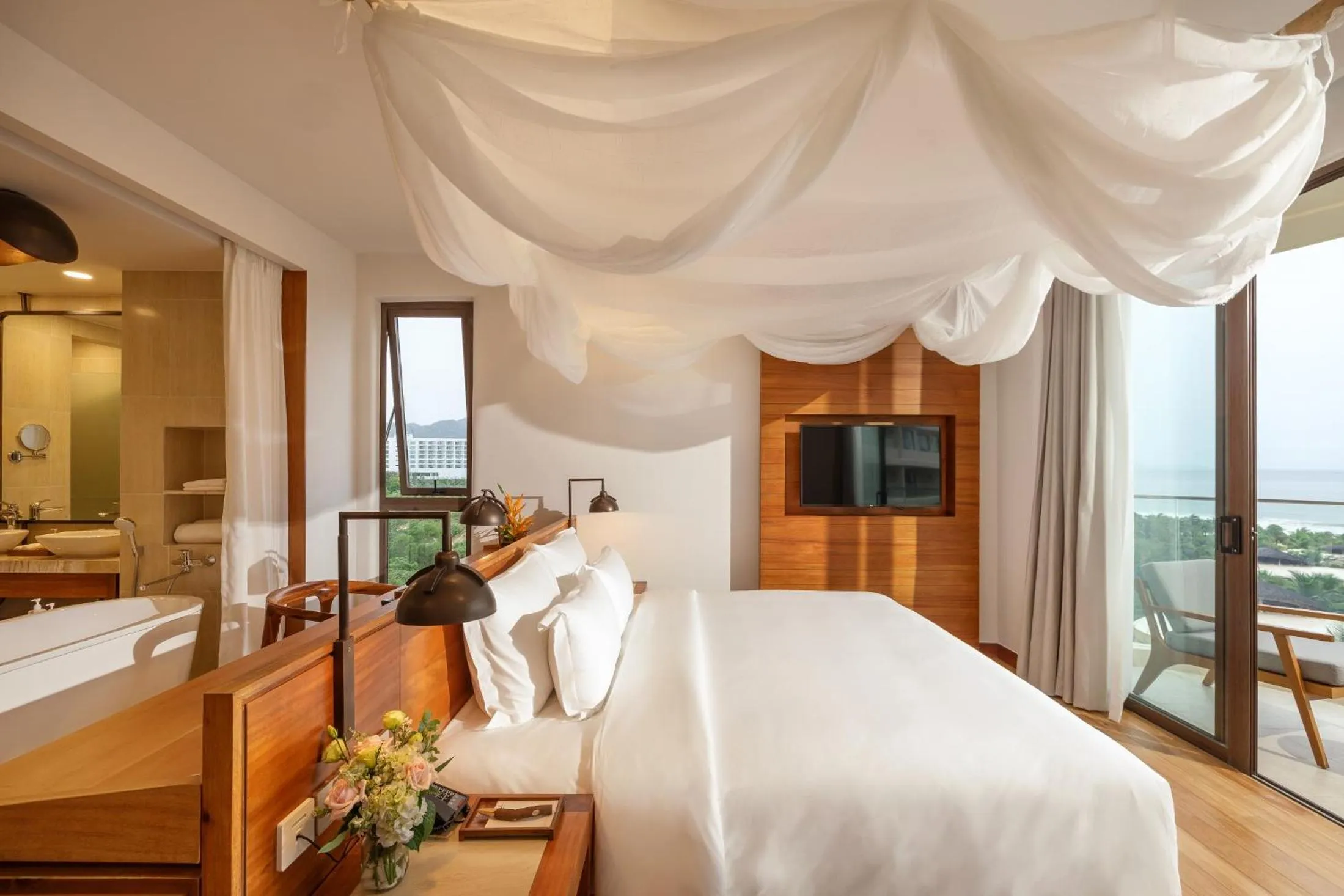 Bed in Ana Mandara Cam Ranh