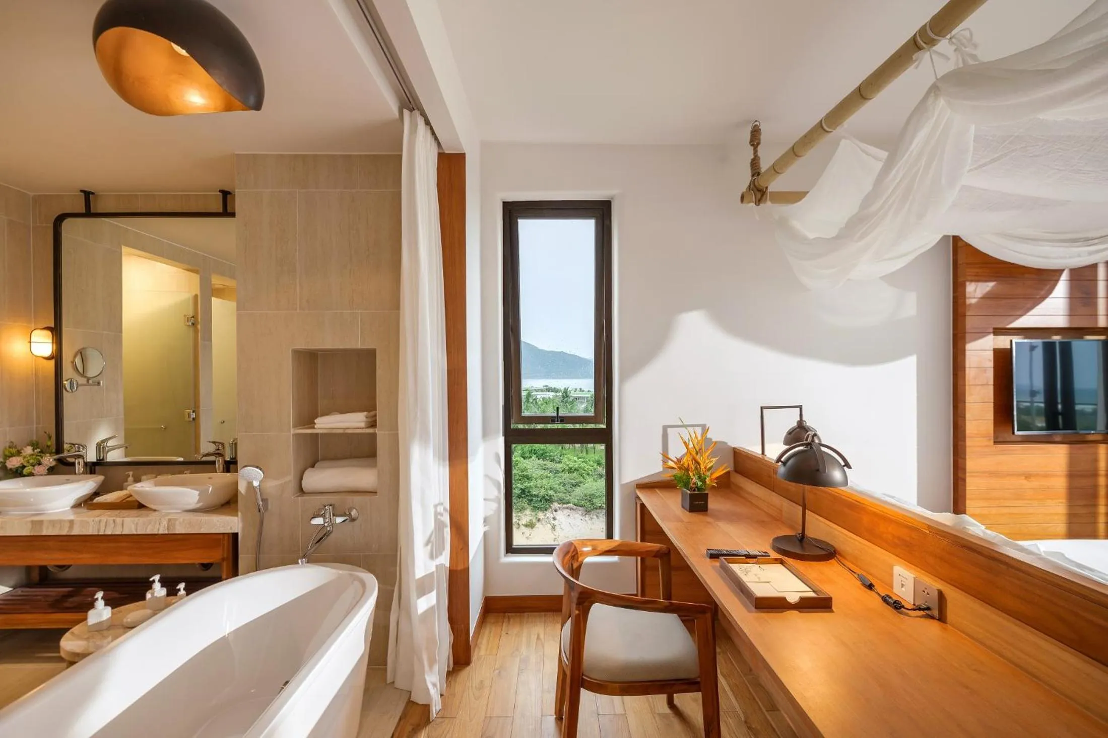 Bedroom, Bed in Ana Mandara Cam Ranh