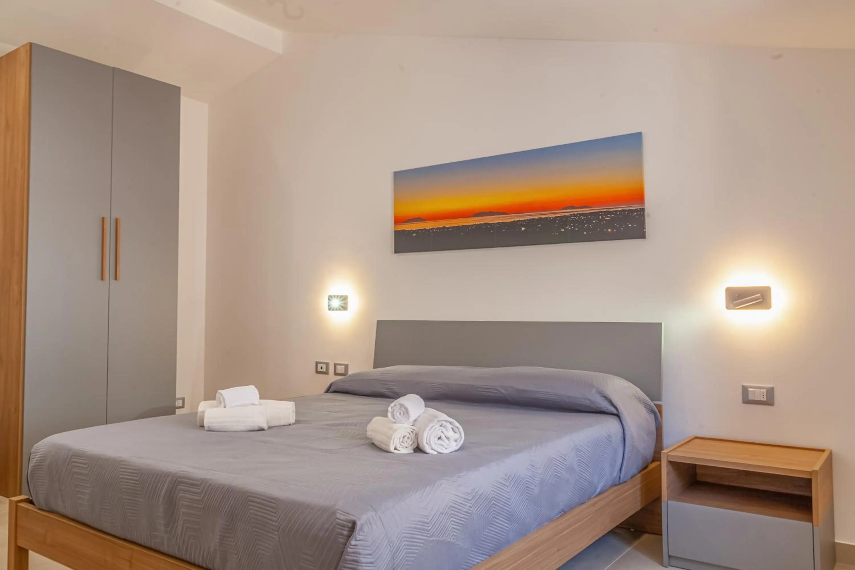 Bedroom, Bed in Isgrò Rooms