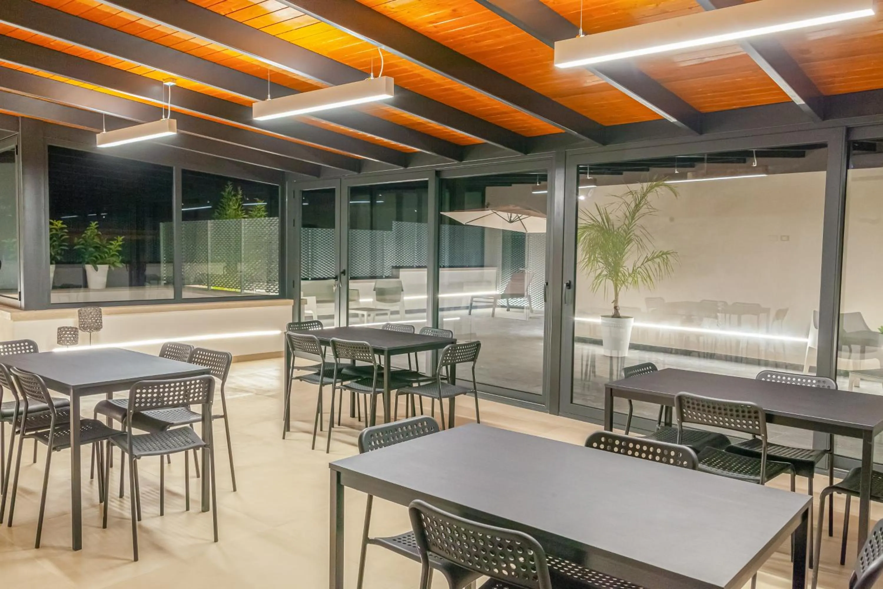 Solarium in Isgrò Rooms