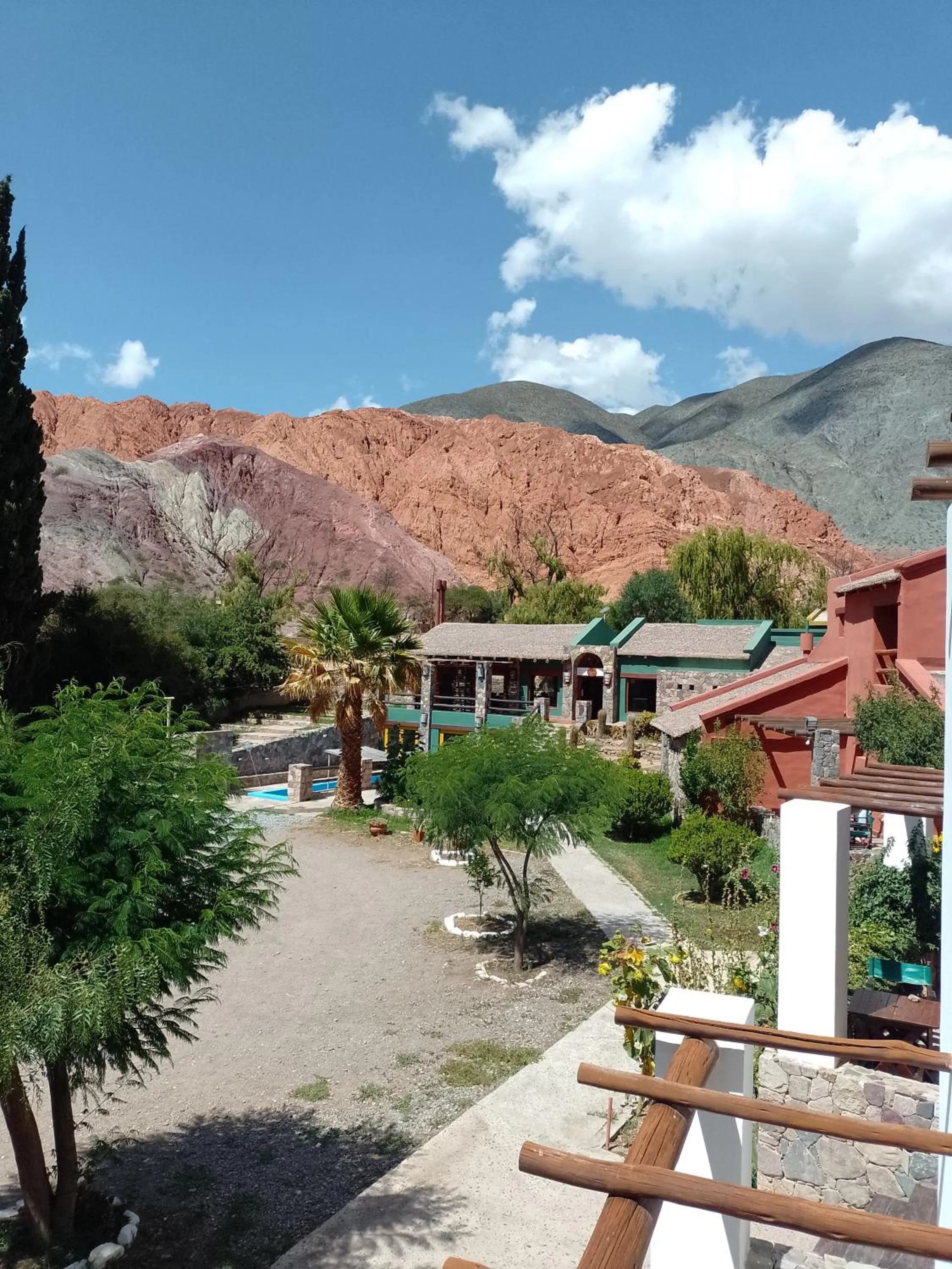 Property building in El Refugio de Coquena