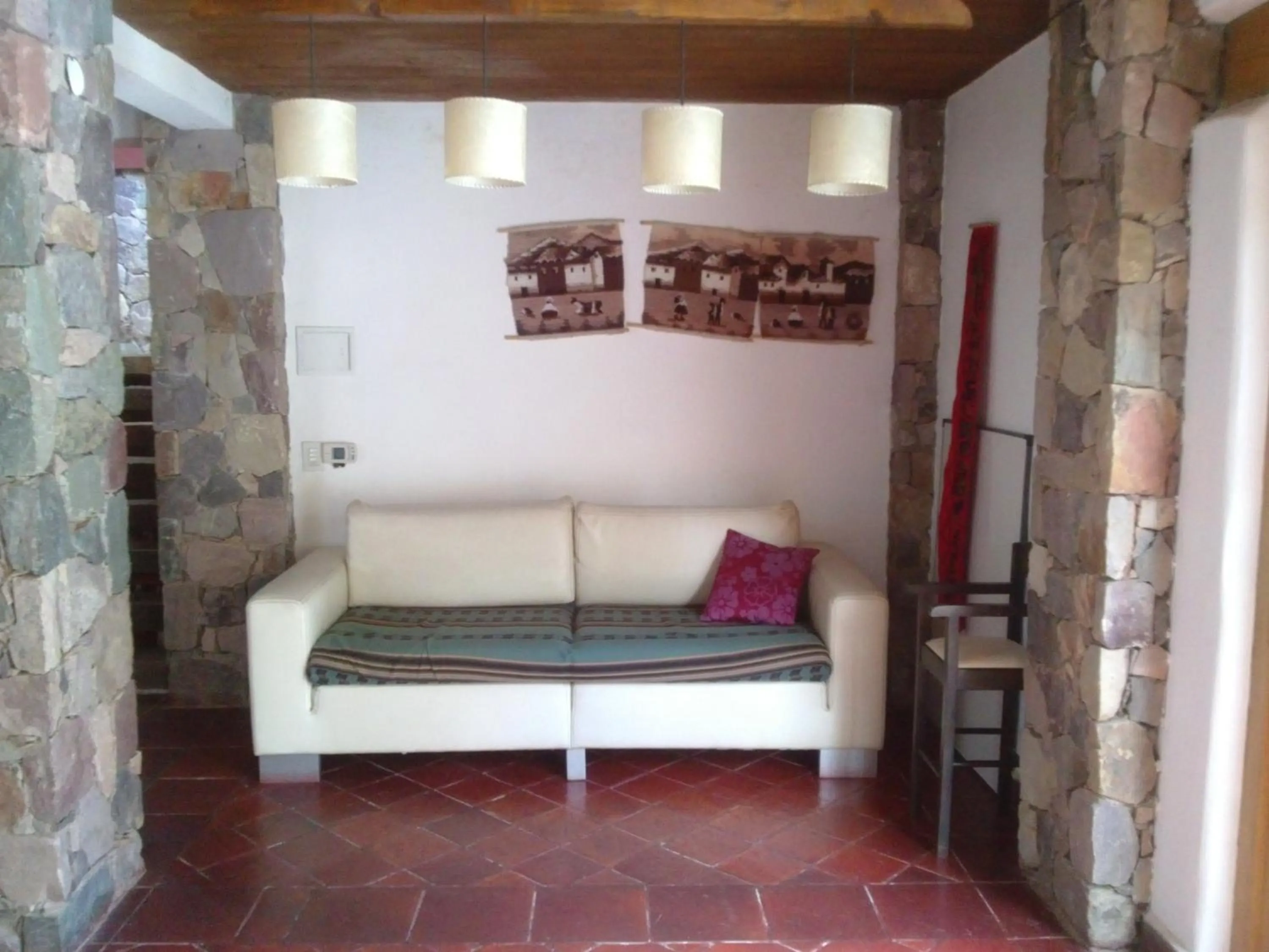 Seating area in El Refugio de Coquena
