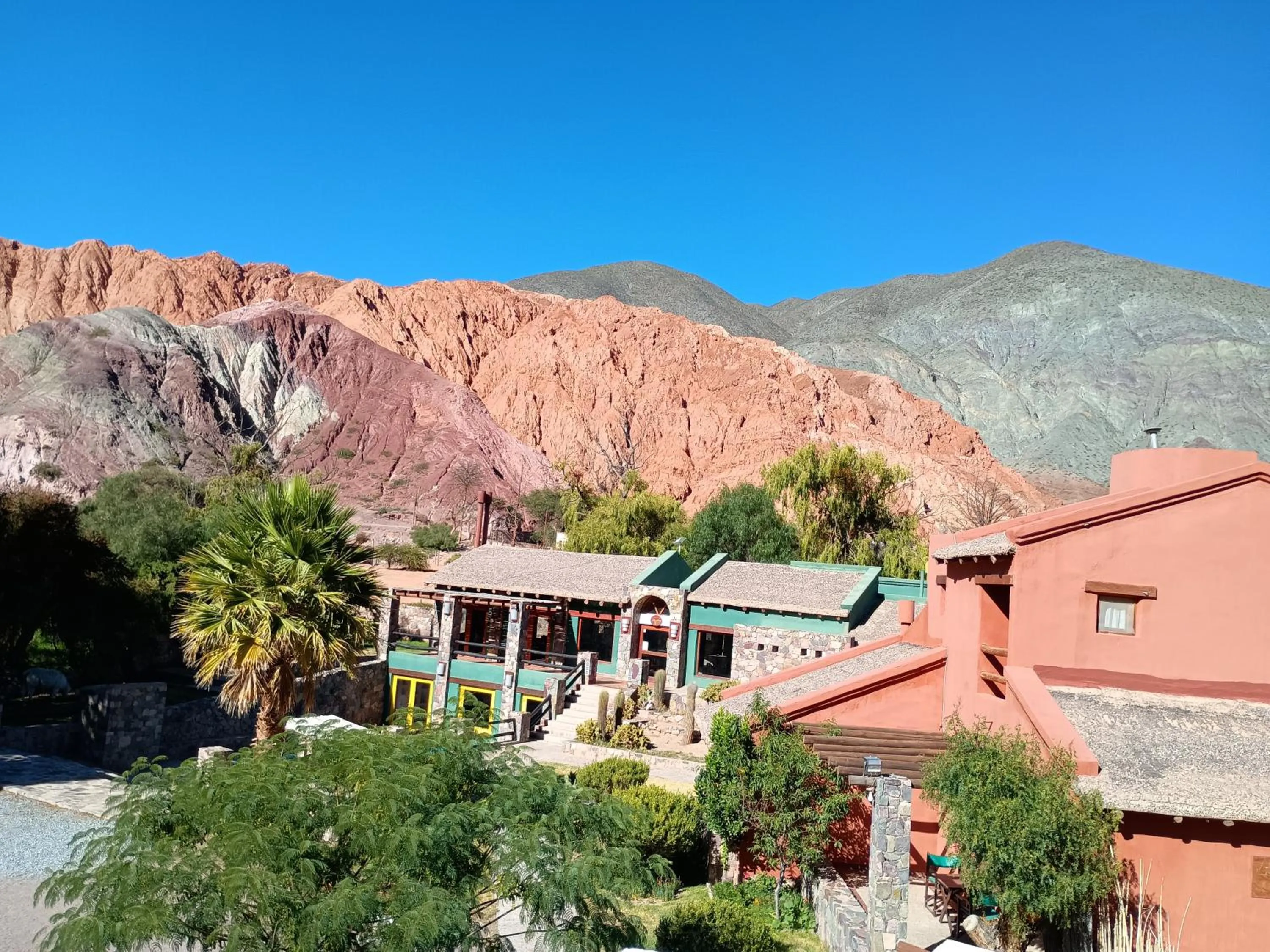 Mountain view in El Refugio de Coquena