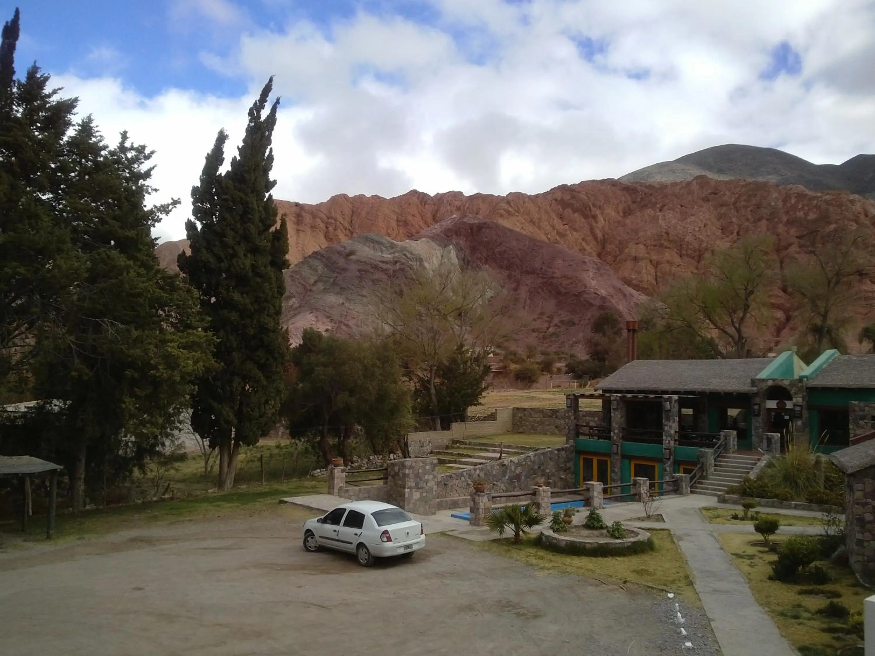 Day in El Refugio de Coquena