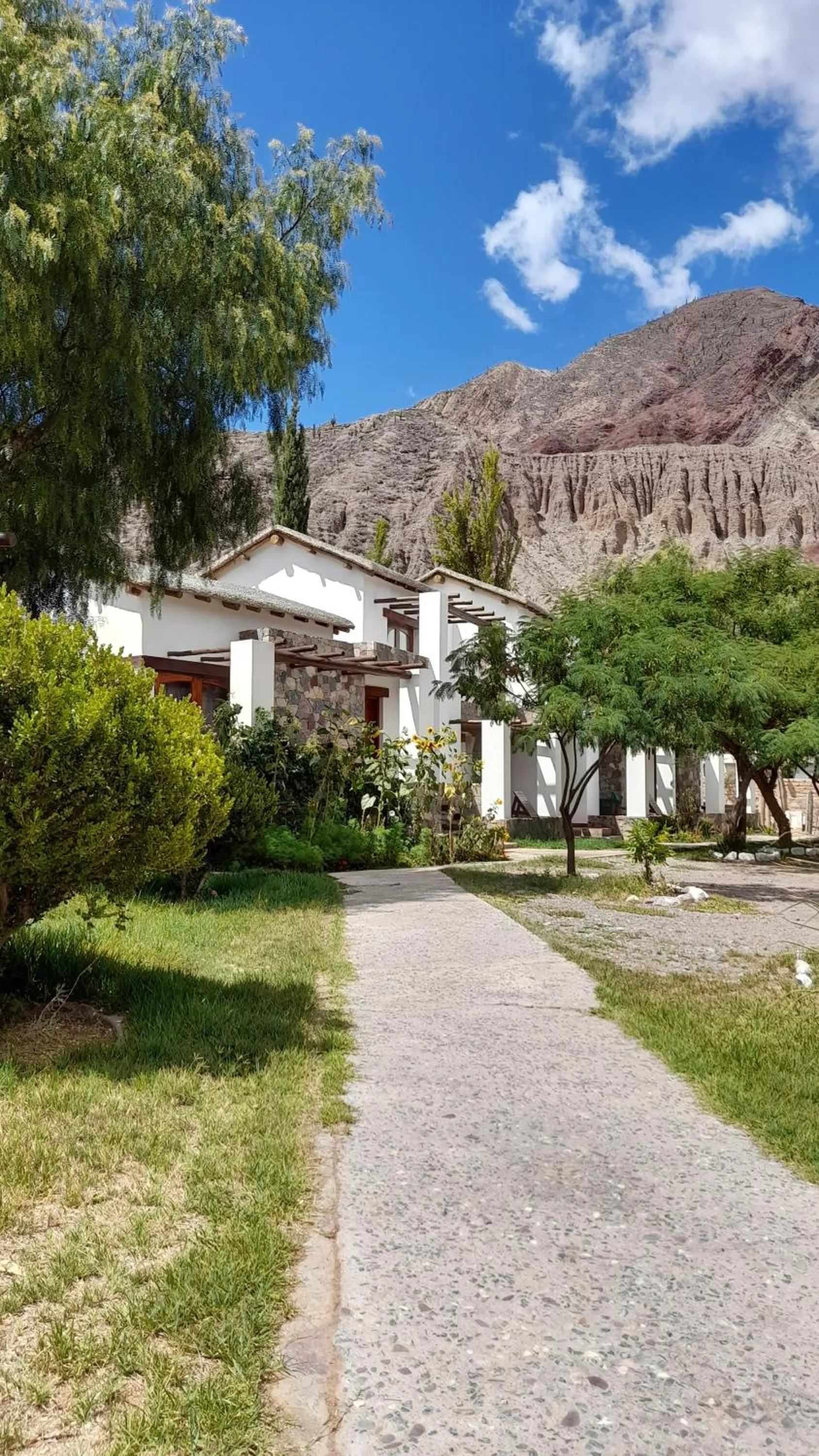 Property building in El Refugio de Coquena