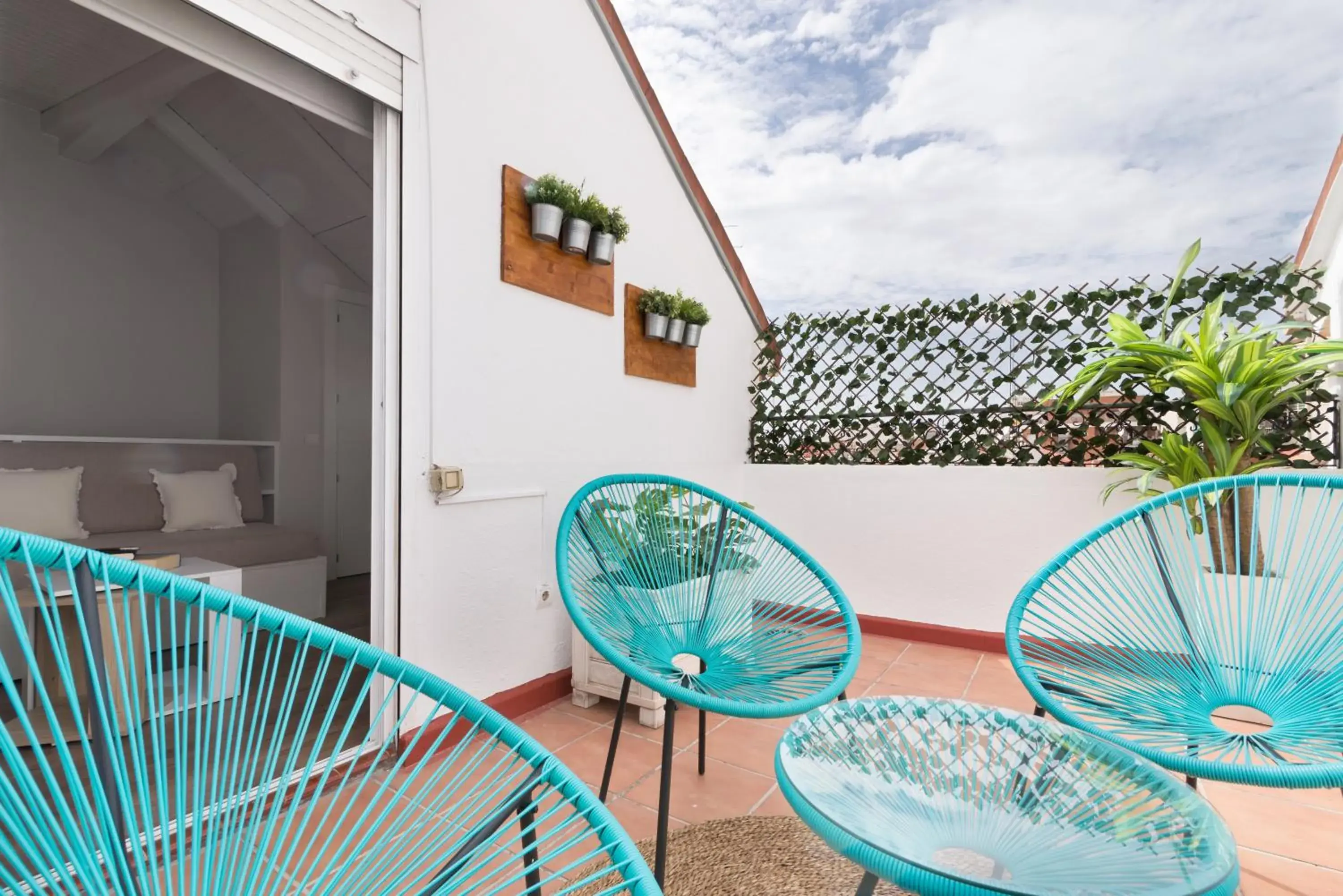 One-Bedroom Duplex- Penthouse in Roisa Centro One-Bedroom Duplex- Penthouse in Roisa Centro