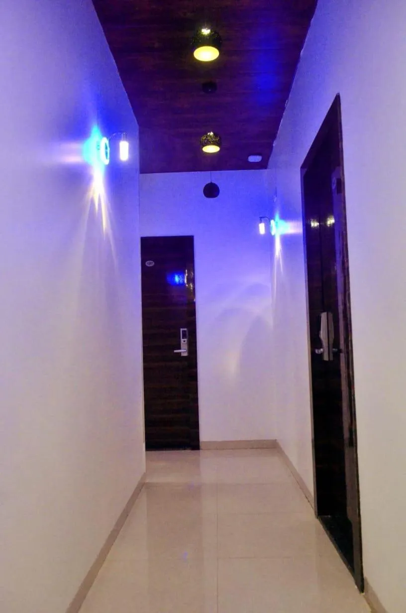 THE BEST HOTEL MUMBAI