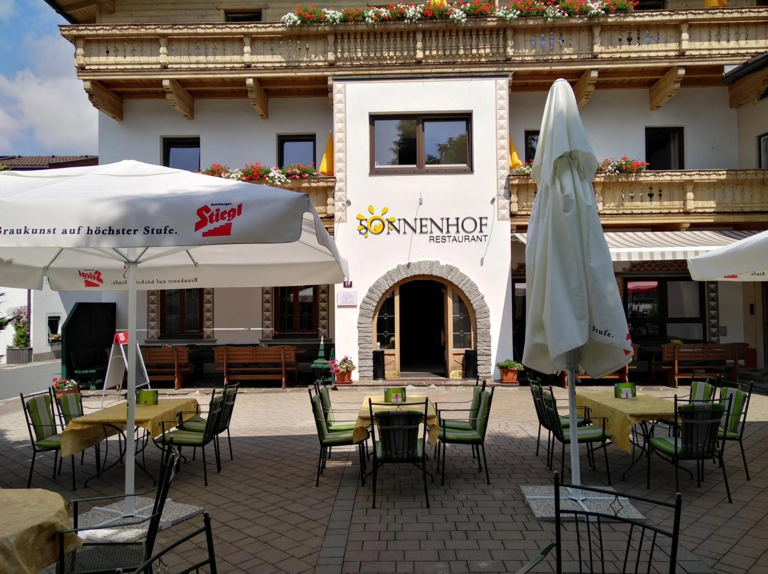 Restaurant/places to eat in Appartementhotel Sonnenhof