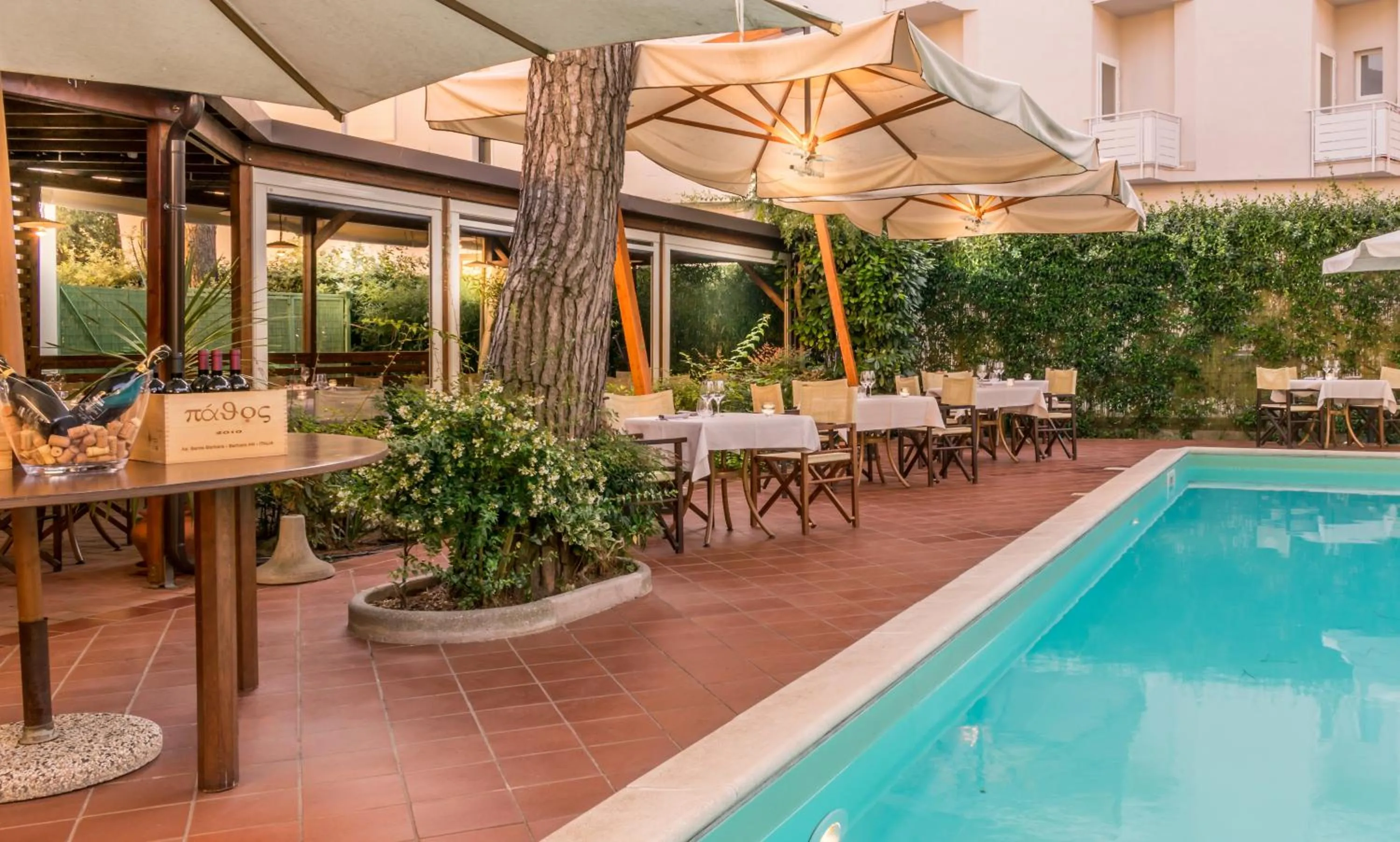 Restaurant/places to eat in La Tavernetta