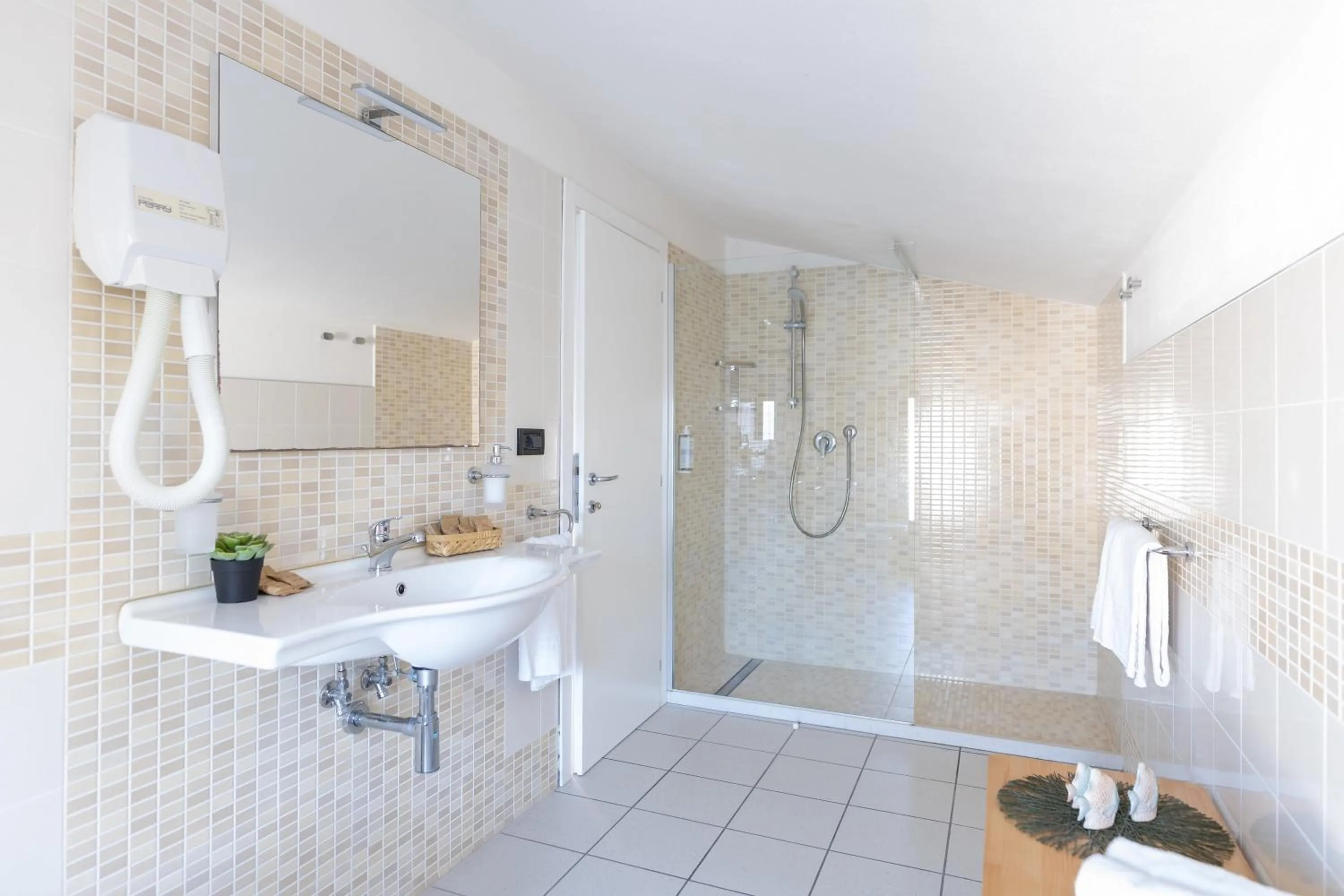 Bathroom in La Tavernetta