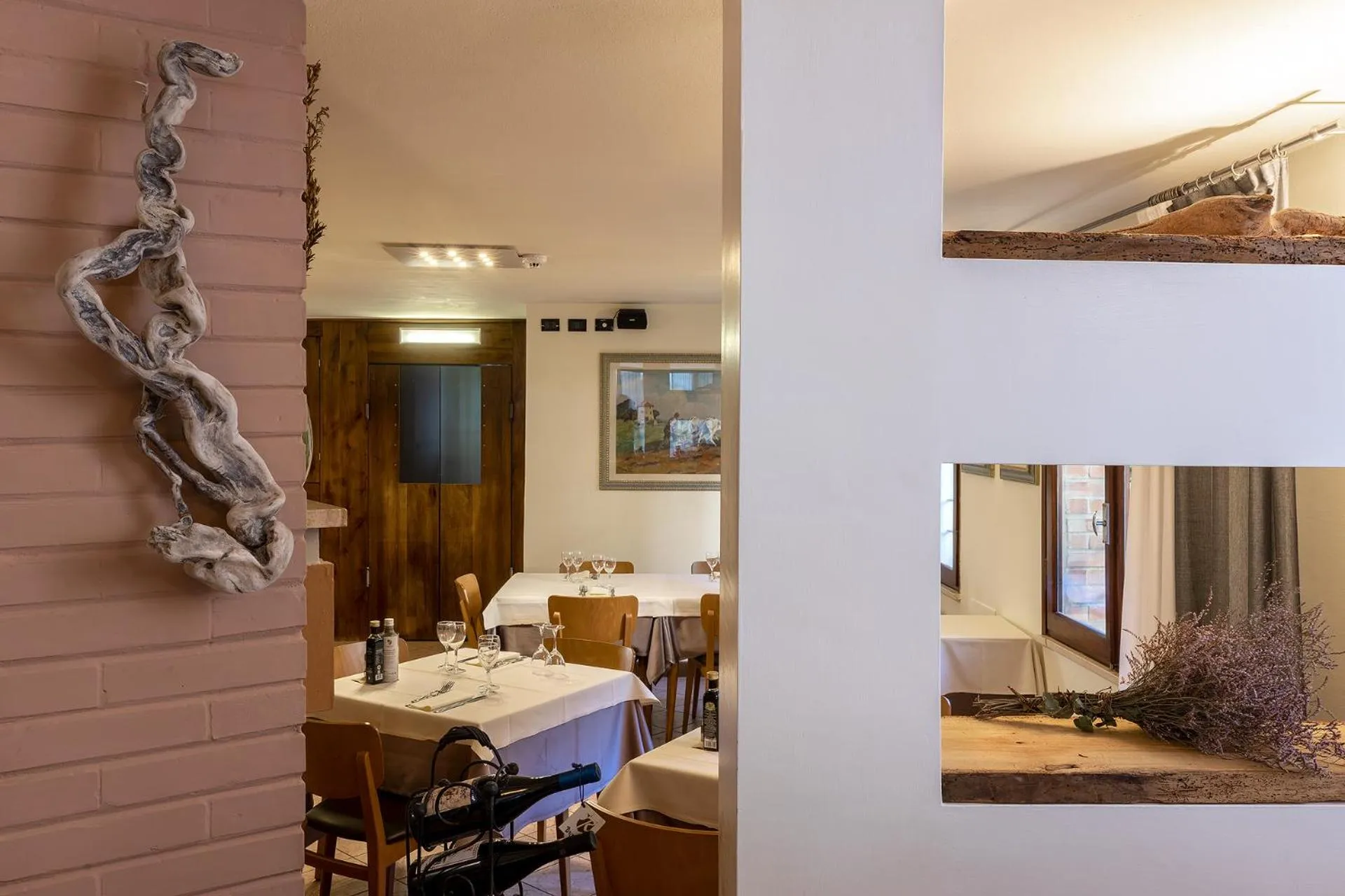 Restaurant/places to eat in La Tavernetta